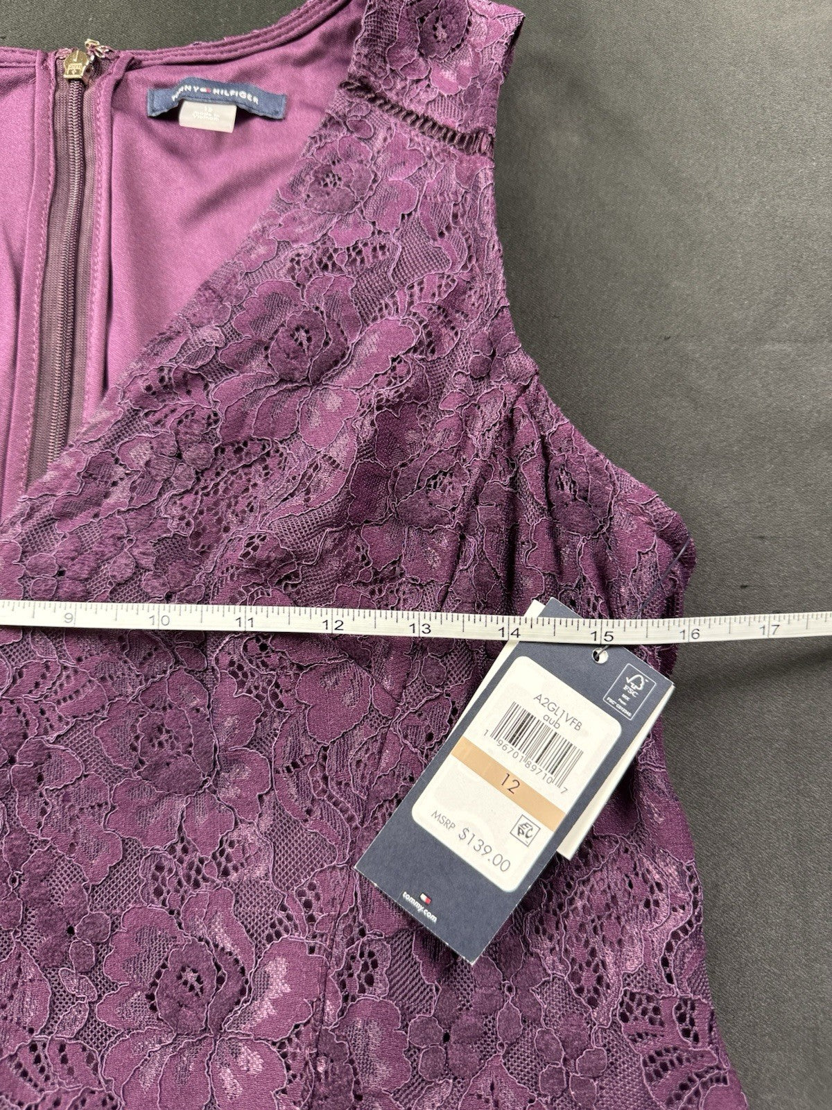 $134 Tommy Hilfiger Women’s Fit & Flared Lace Dress Sz 12   (B.99)