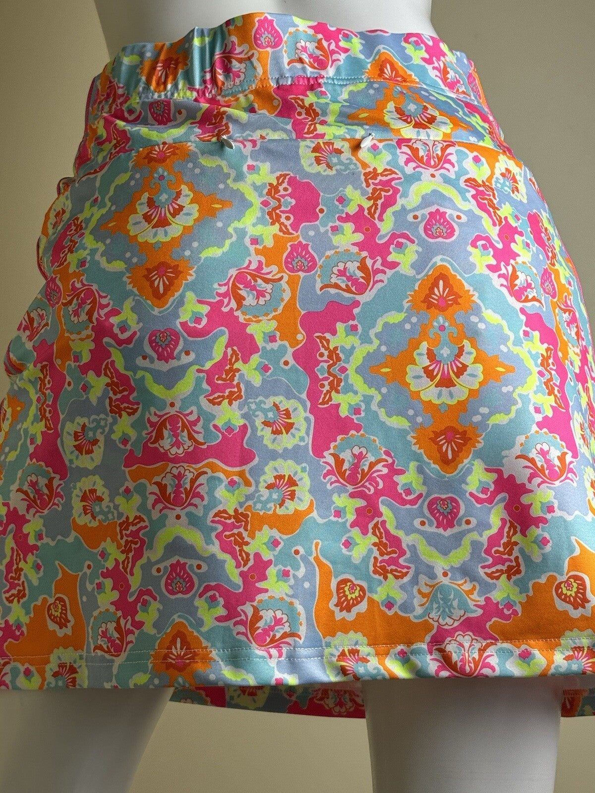 $140 Gretchen Scott Women's Golf Tennis Skort Sz S. (B.58)