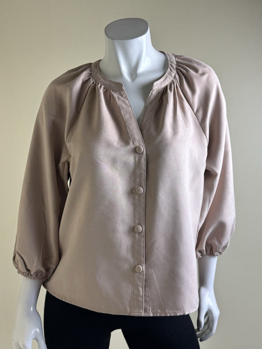 Marc New York Women’s Blouse Sz M.   (B.130)