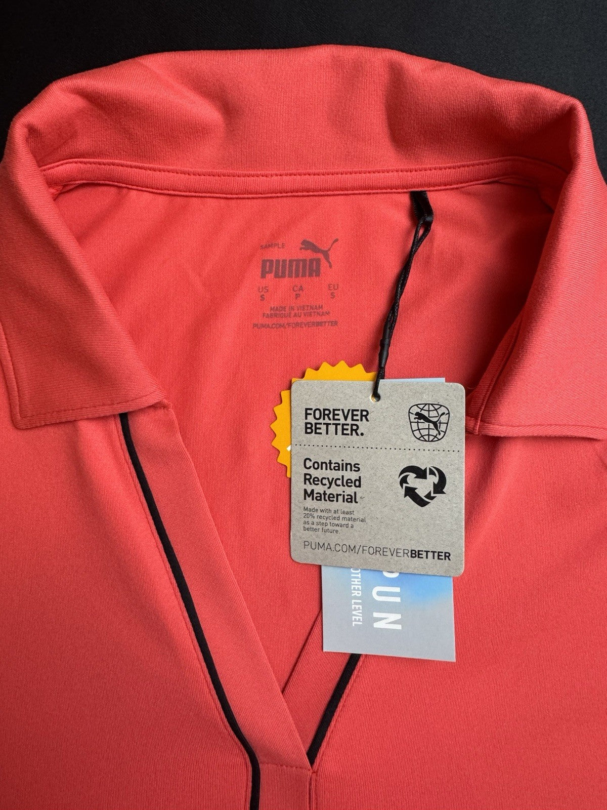 Puma Women’s Golf Shirt Sz S.   (B.165)