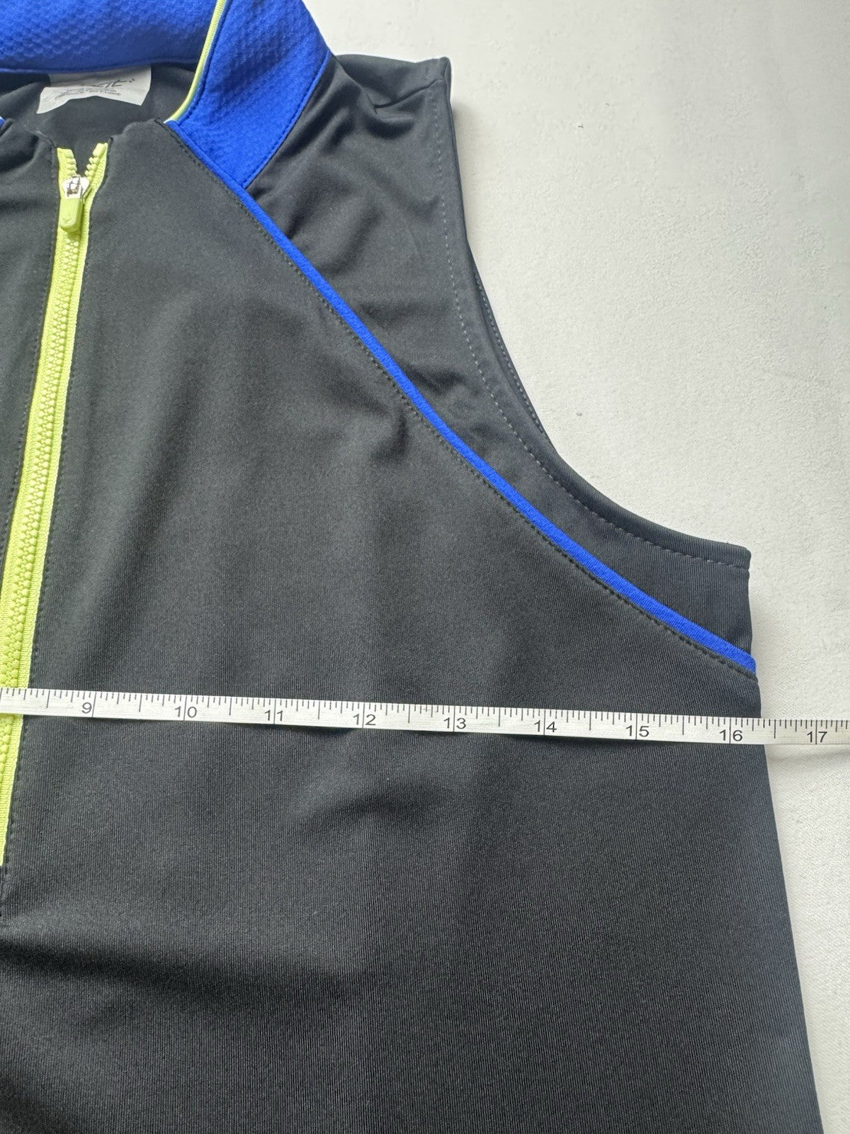 JOFIT Women’s Golf Shirt Size S      (B.160)