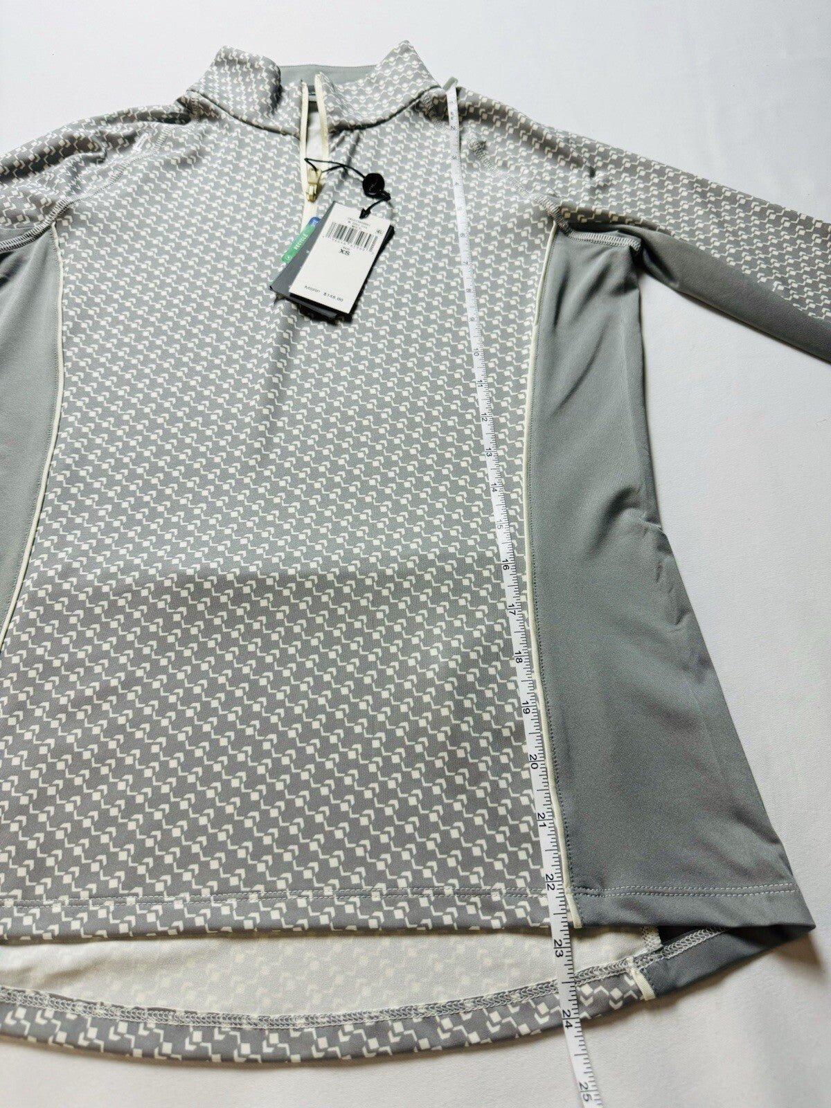 $148 Ralph Lauren Women’s Golf Sweatshirt Sz XS.  (B.102)