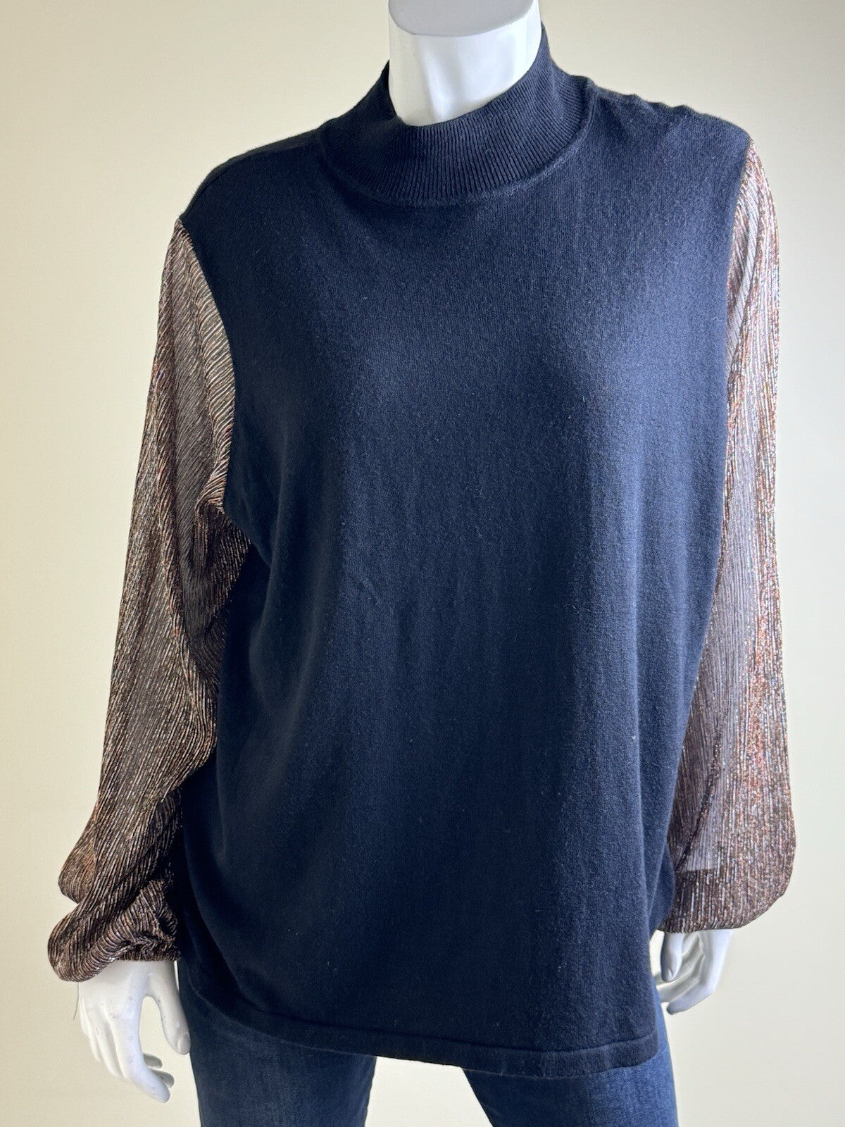 Anne Klein Womens Long Sleeves Sweater Black Size XL. (B.94)