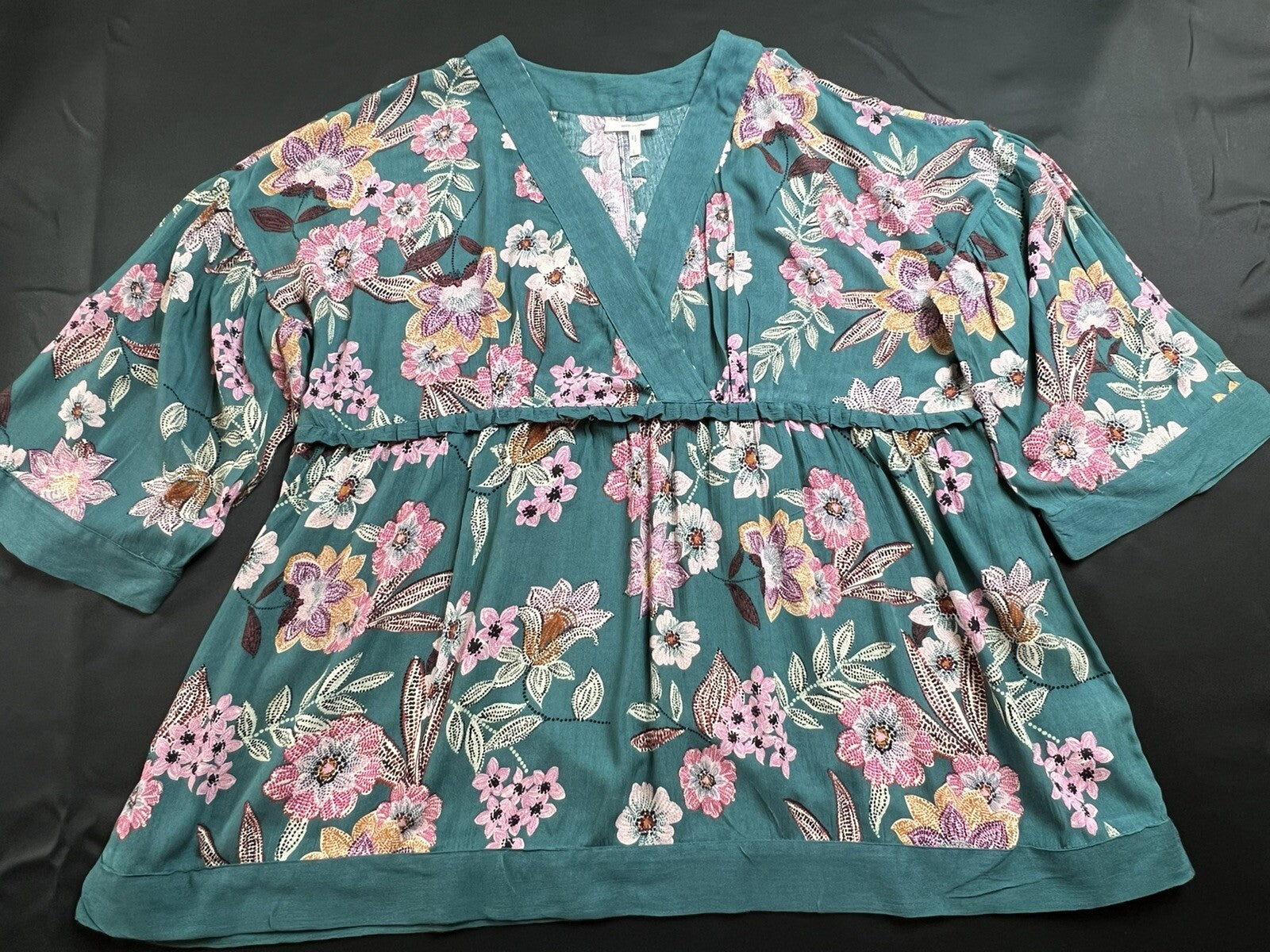 MAURICES Women's Blouse Sz L Floral Green Top