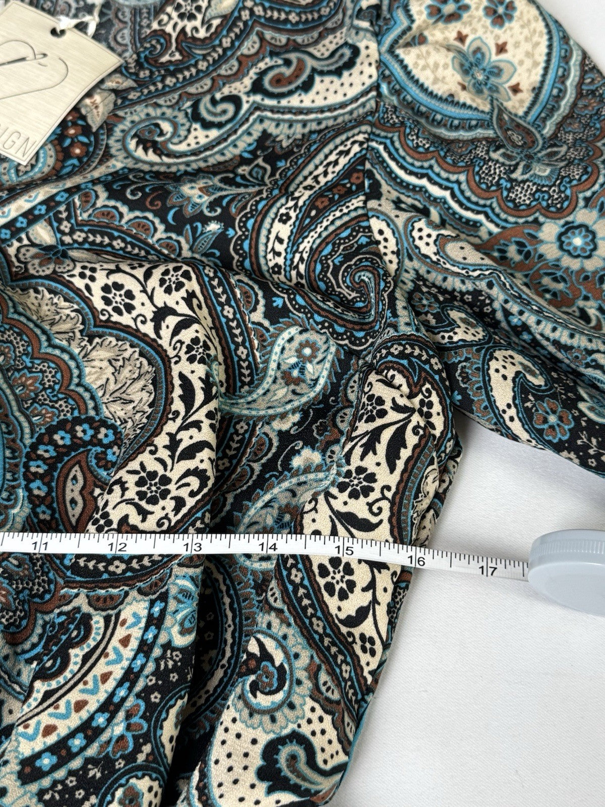 By Design Bodysuit Floral Long Sleeve Size L.      (B.184)