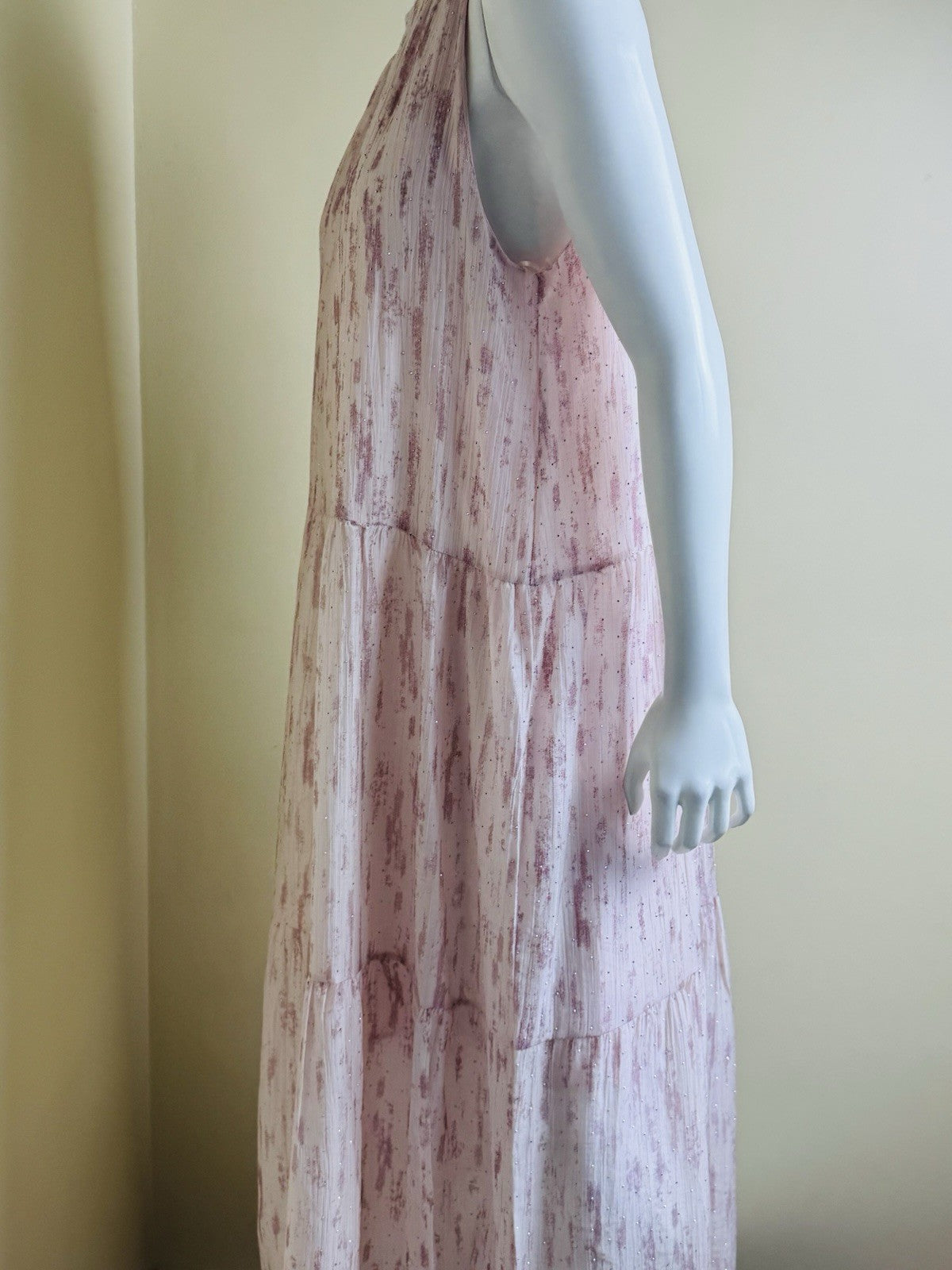 Sapphire Women’s Pink Rhinestones Long Maxi Dress Sz M.  (B.151)