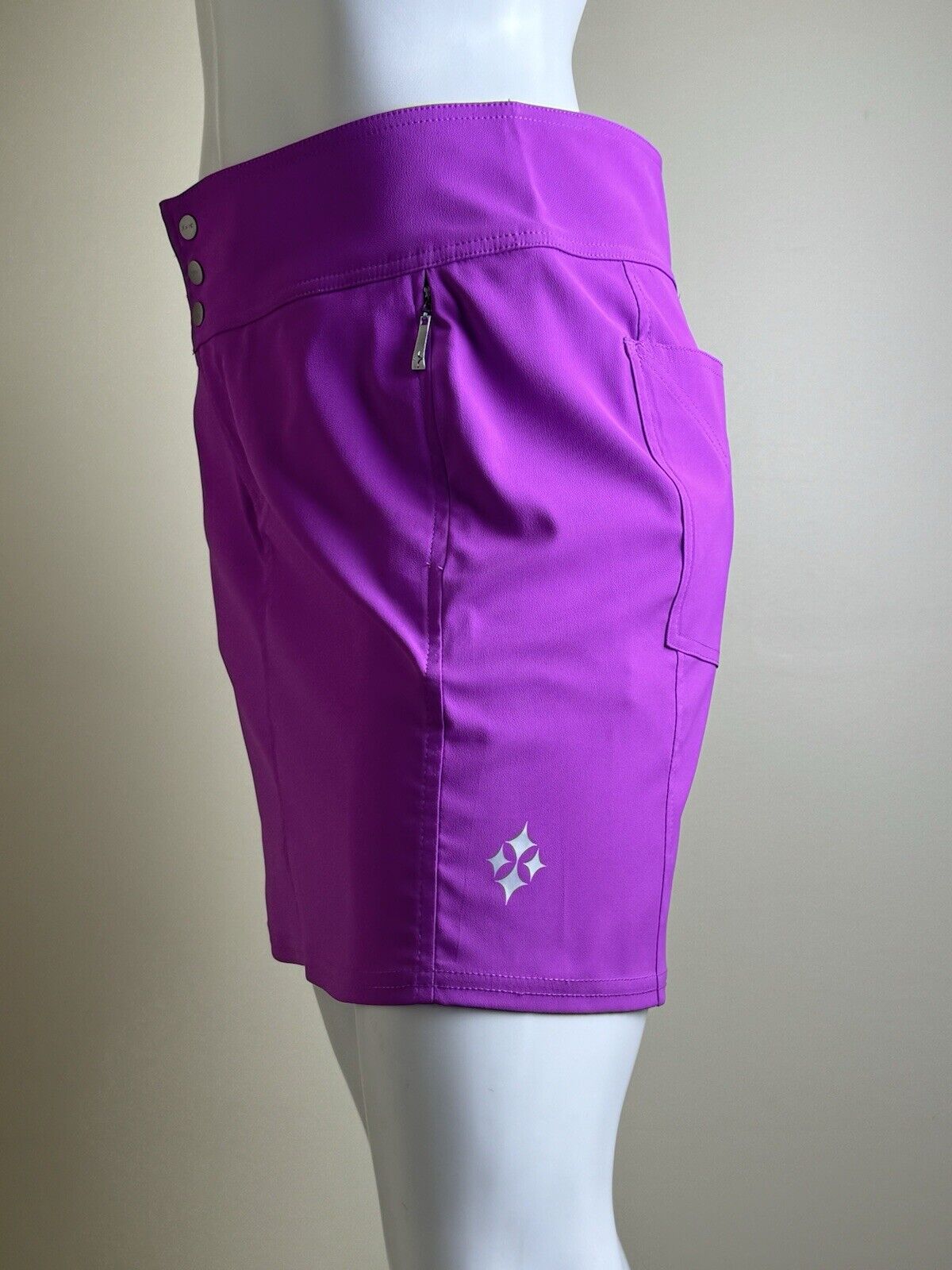 Jofit Women’s Golf Skirt Skort Sz 4   (B.62)