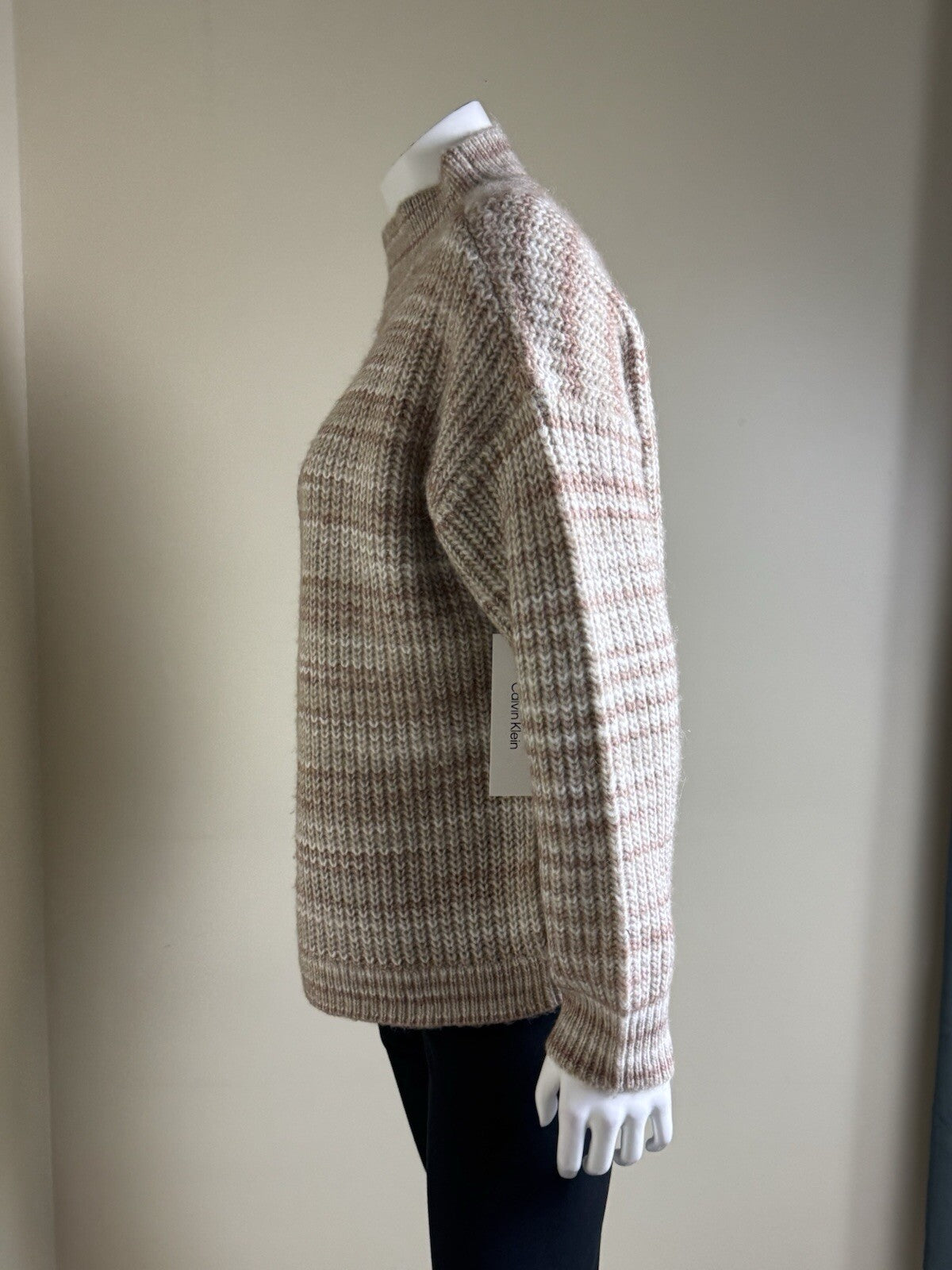 $89 Calvin Klein Women's Sweater Size M. (B.95)