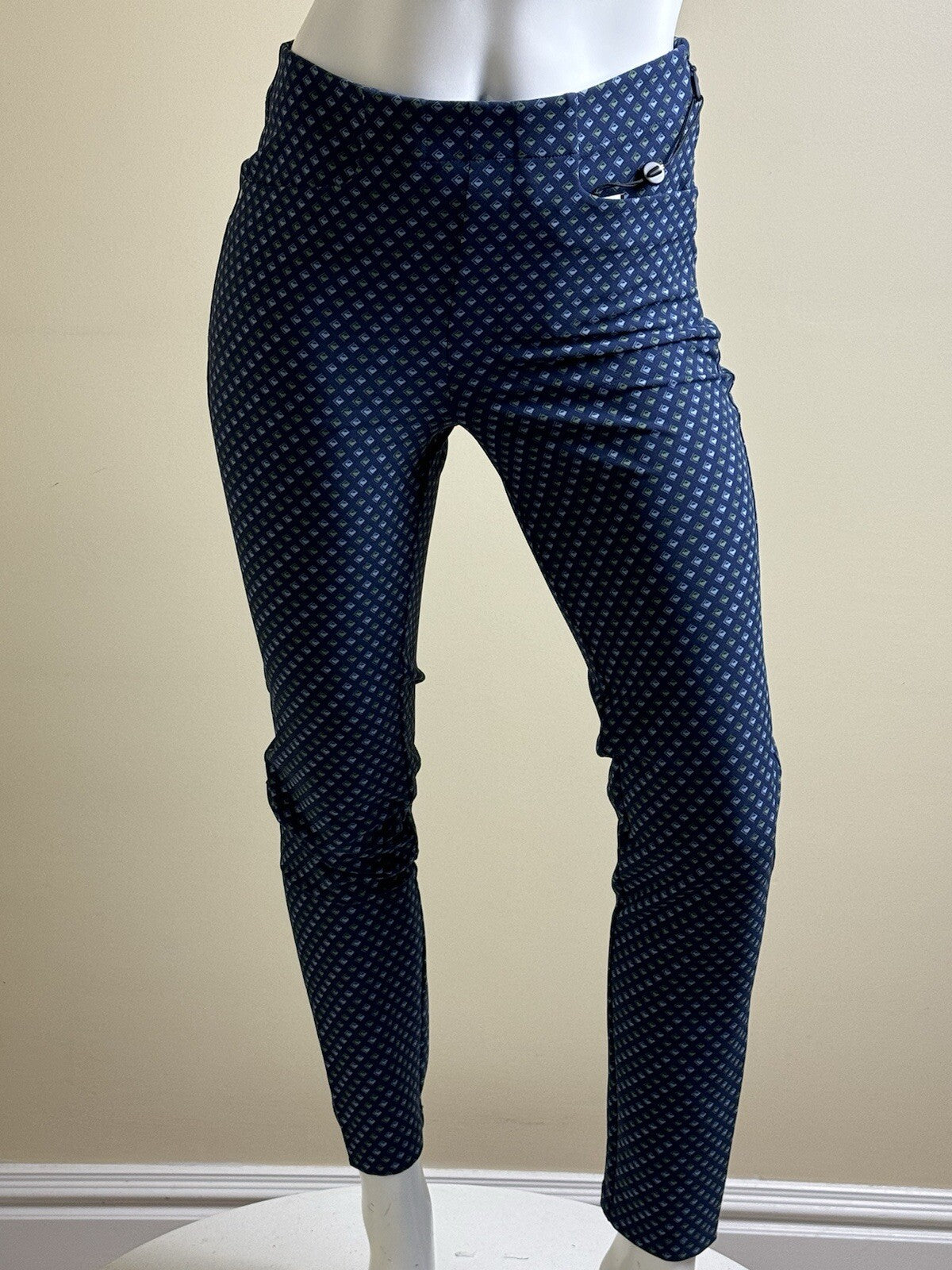 $188 Ralph Lauren Women’s Multi Golf Pants Sz 2  (B.118)