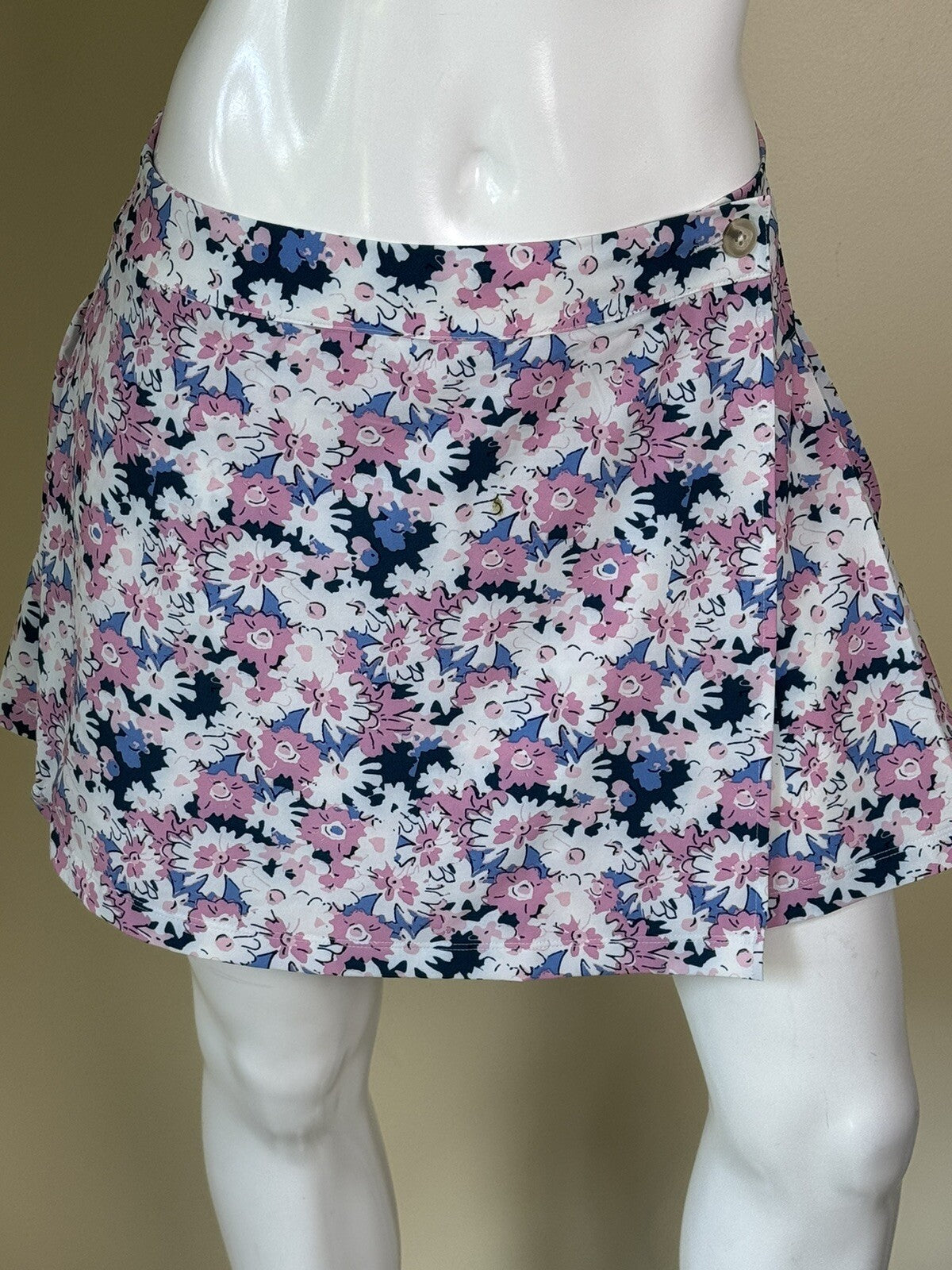 Puma Women’s Golf Skirt Skort Sz S . (B.02/1)