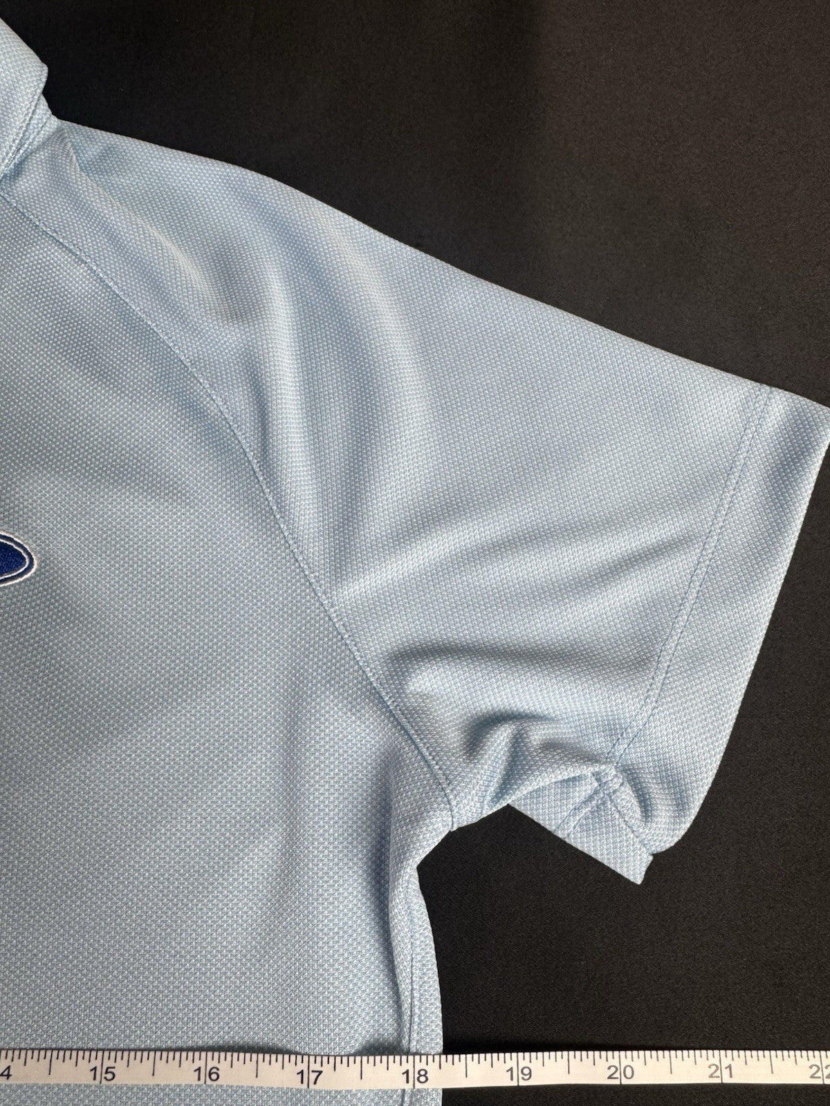 LeverWear Women's Golf shirt Sz M   (B.174)