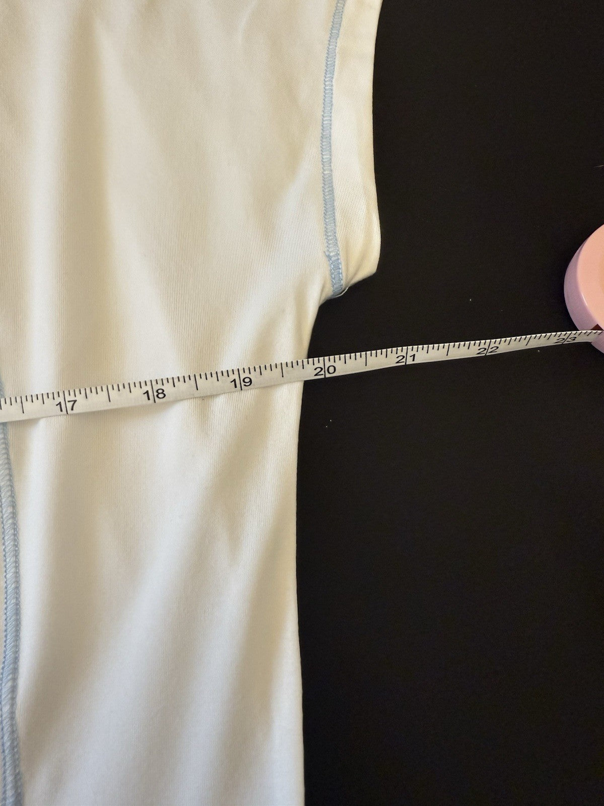 FootJoy Women's Golf Polo Shirt  Sz L.    (B.161)