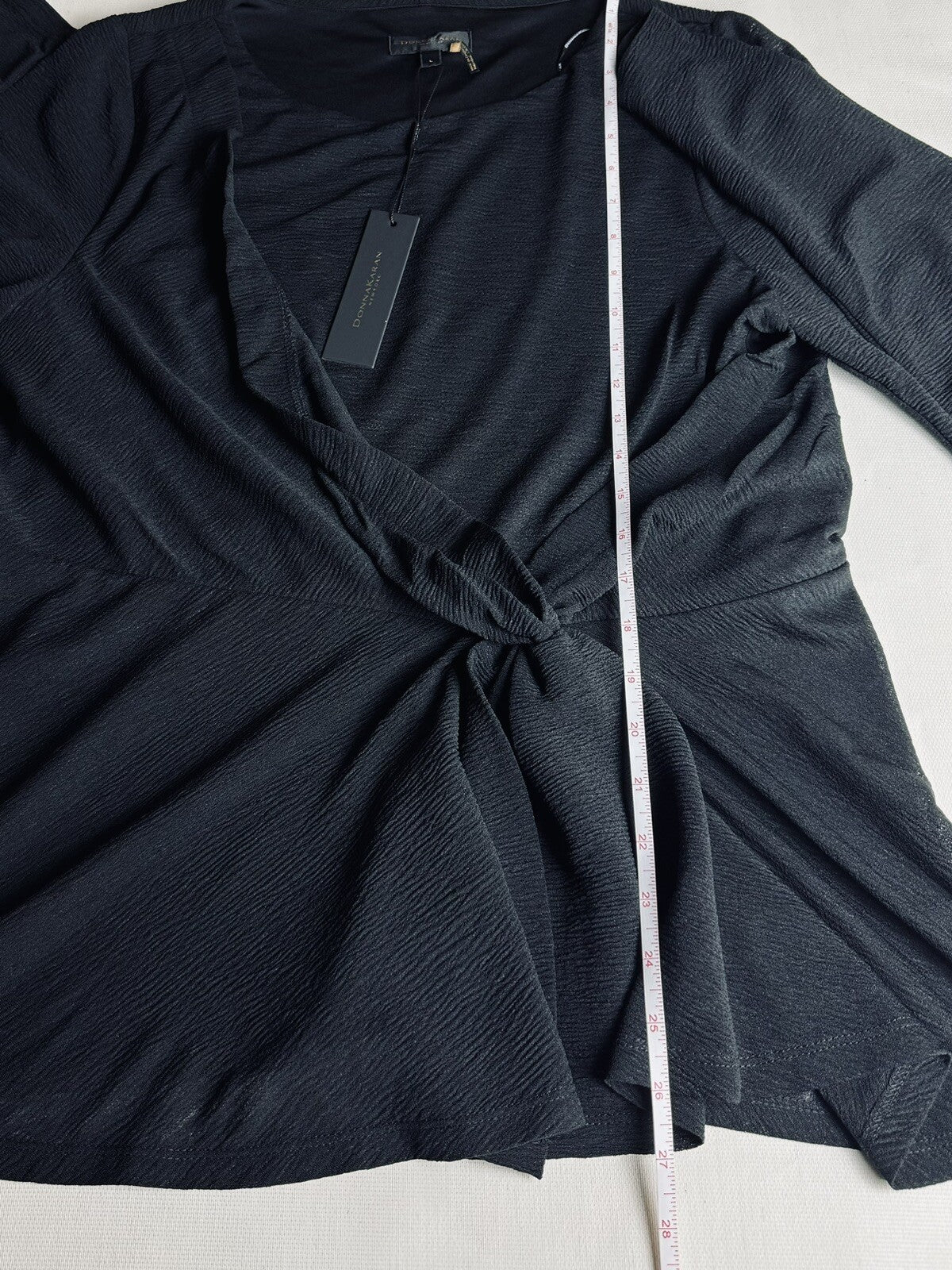 Donna Karan LONG SLEEVE Blouse Black Sz L.      (67)