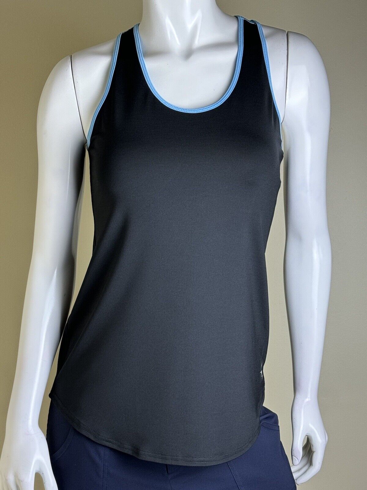 JOFIT Women's Golf Tank/Top Size S.   (78)