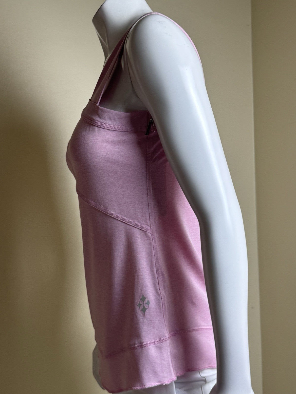 JOFIT Women's Golf Tank Top Size S      (B.170)