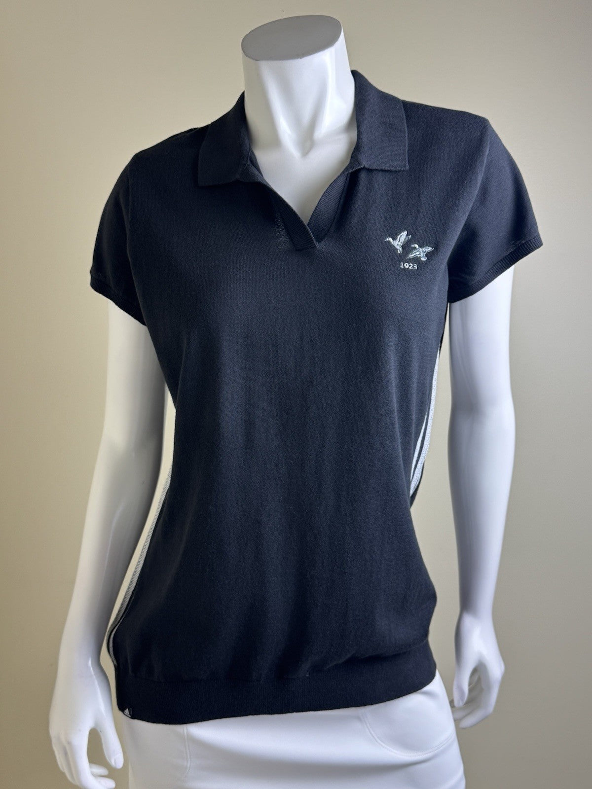 Adidas Women’s Golf Knit Shirt Sz M  (B.157)