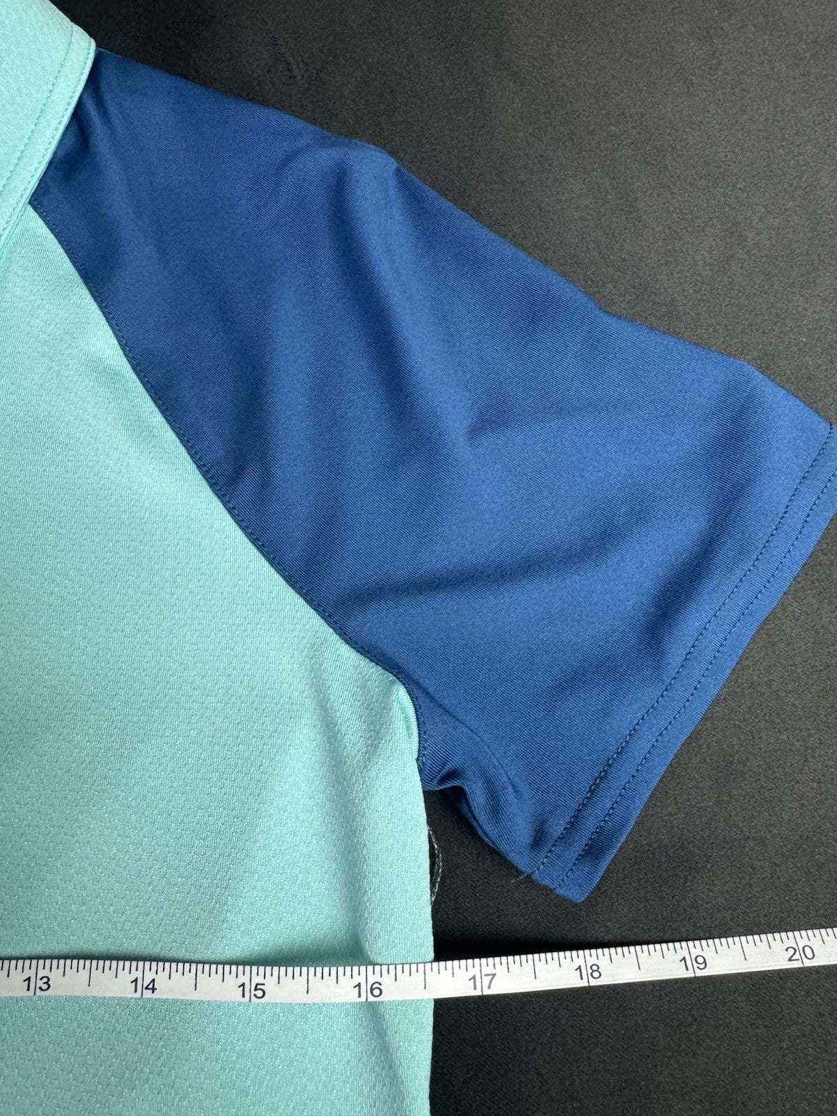 JOFIT WOMEN'S GOLF SHIRT Sz S.         (B.174)