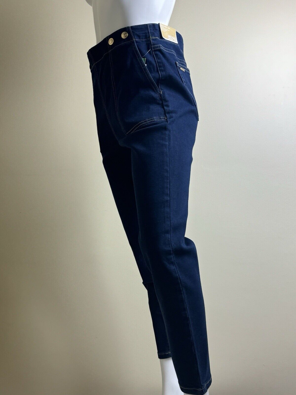 $110 Michael Kors Women’s Blue Jeans. Sz 10P (B.89)