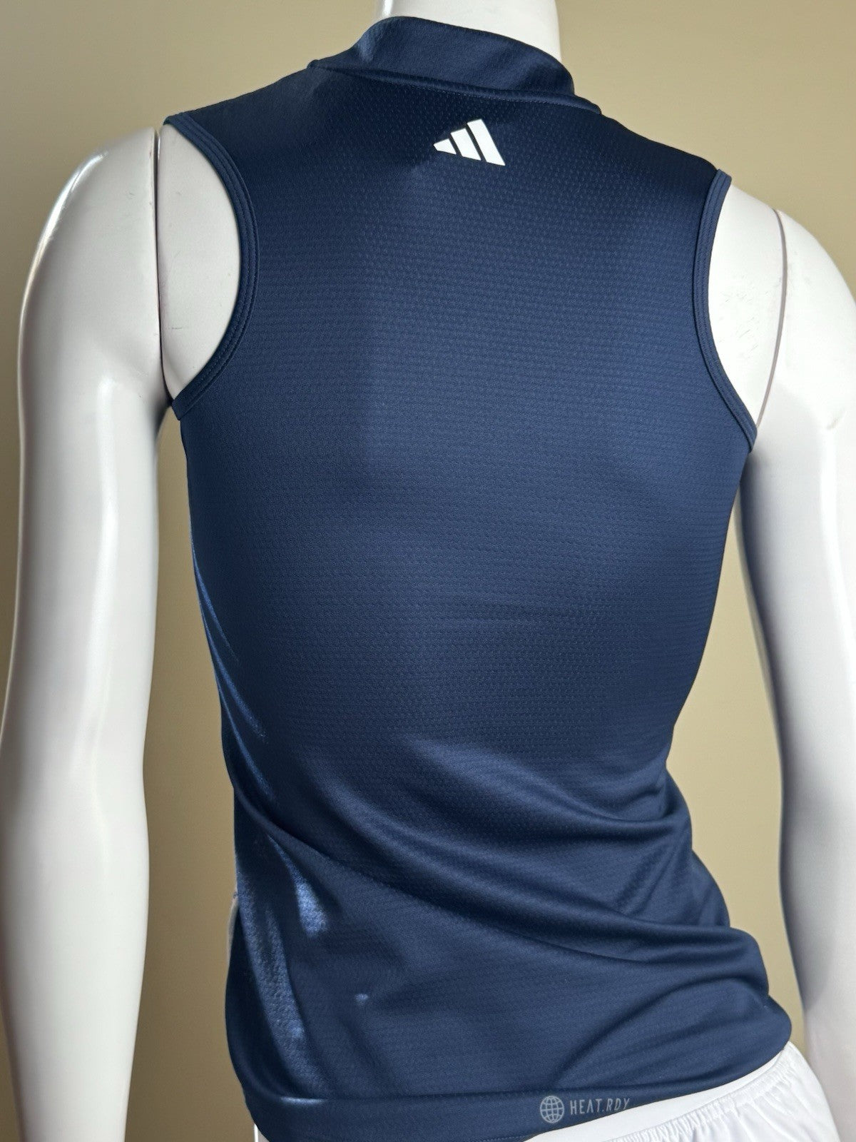 Adidas Women’s Golf Shirt Sz L    (B.187)