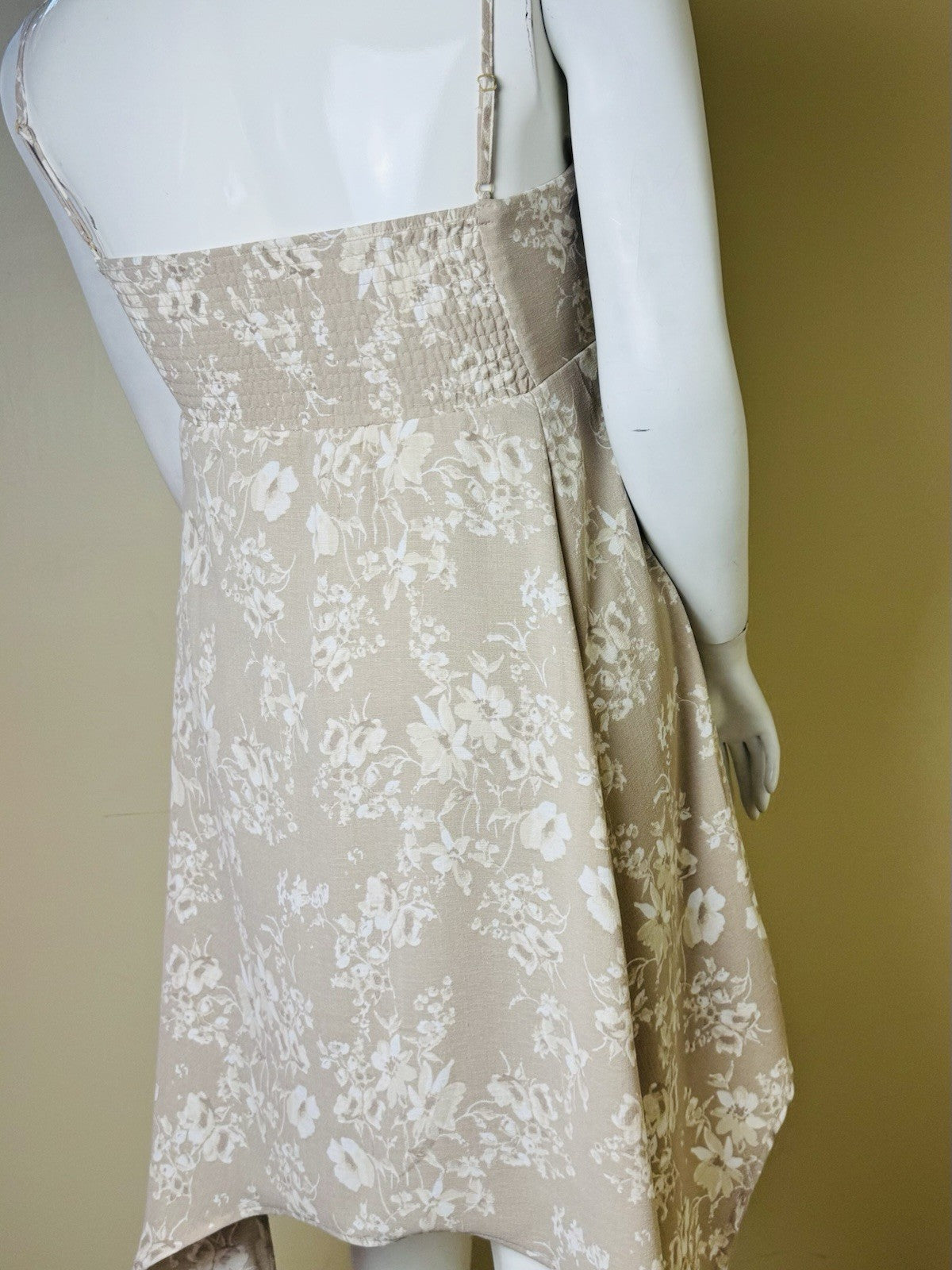 SUGARKiSS Women’s Floral Dress Sz XL.  (B.111)