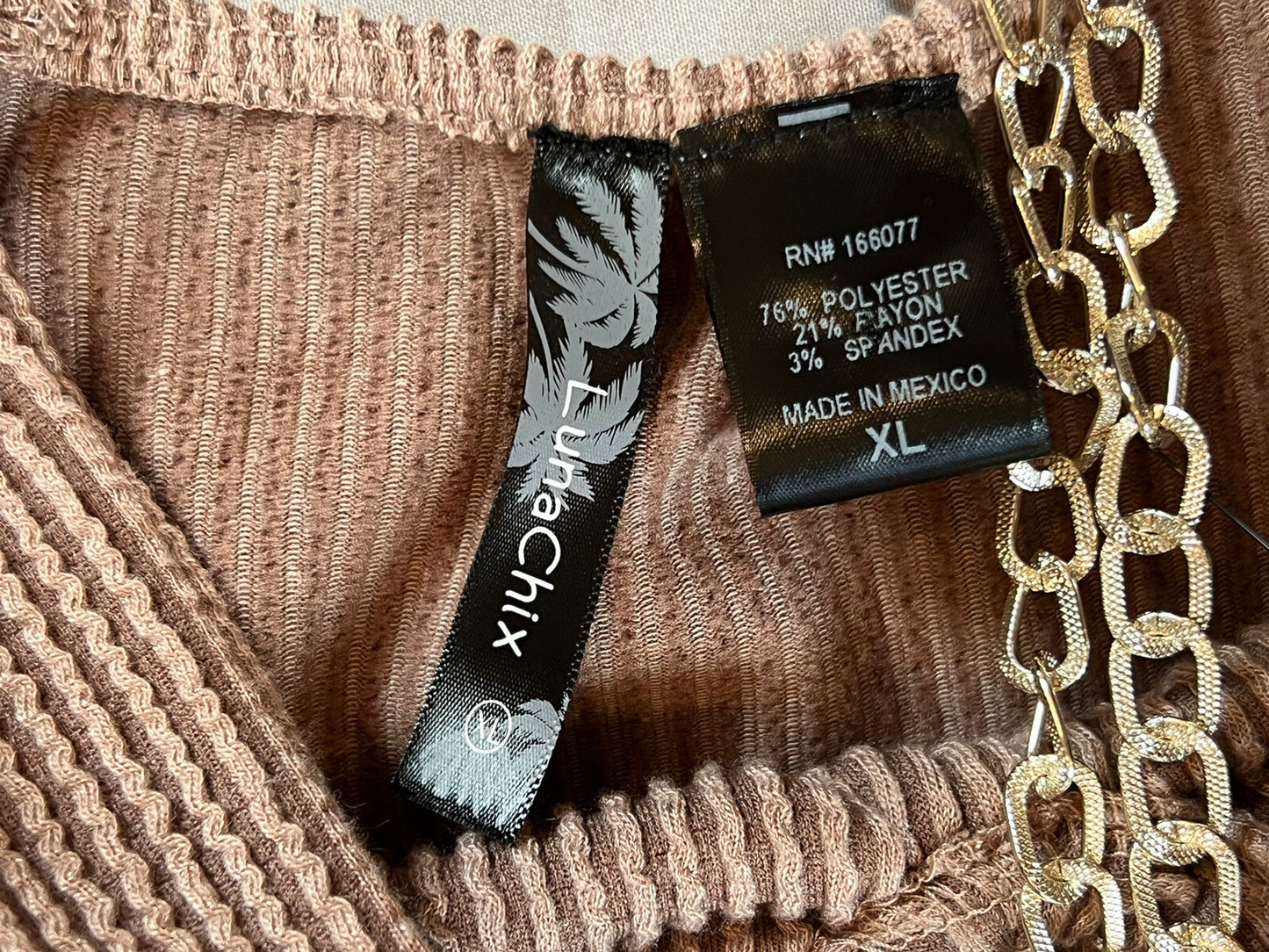 Luna Chix Sz XL Sleeveless Dress Chain Necklace