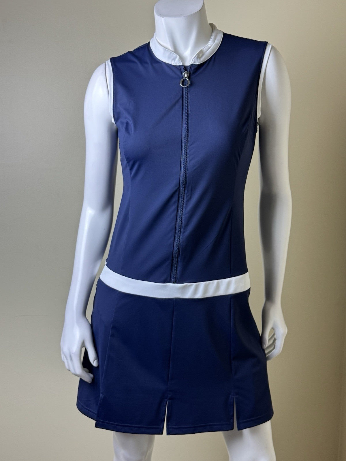 Kinona Golf Dress Pockets Navy Sz S.   (B.163)