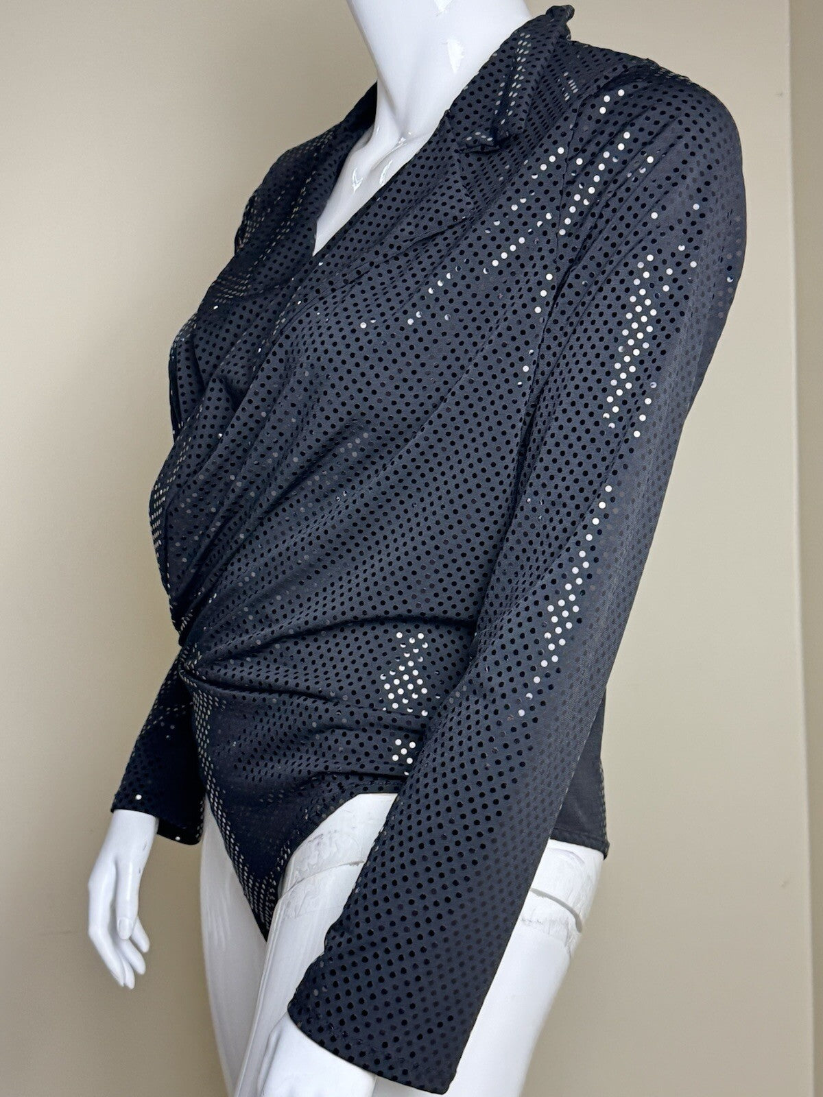 MADRAG BodySuit Blouse BLACK Sequined Sz 2X. (B.125)
