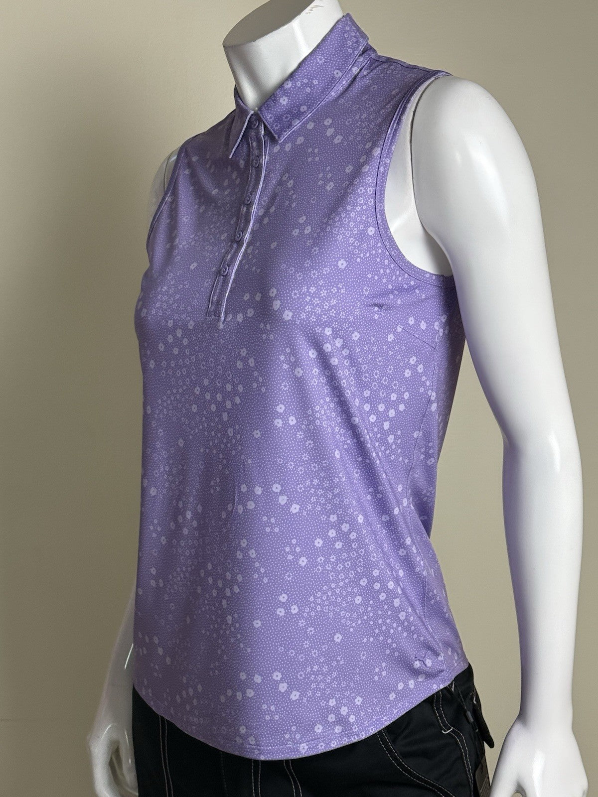 Puma Women’s Golf Shirt Sz S.   (B.194/8)