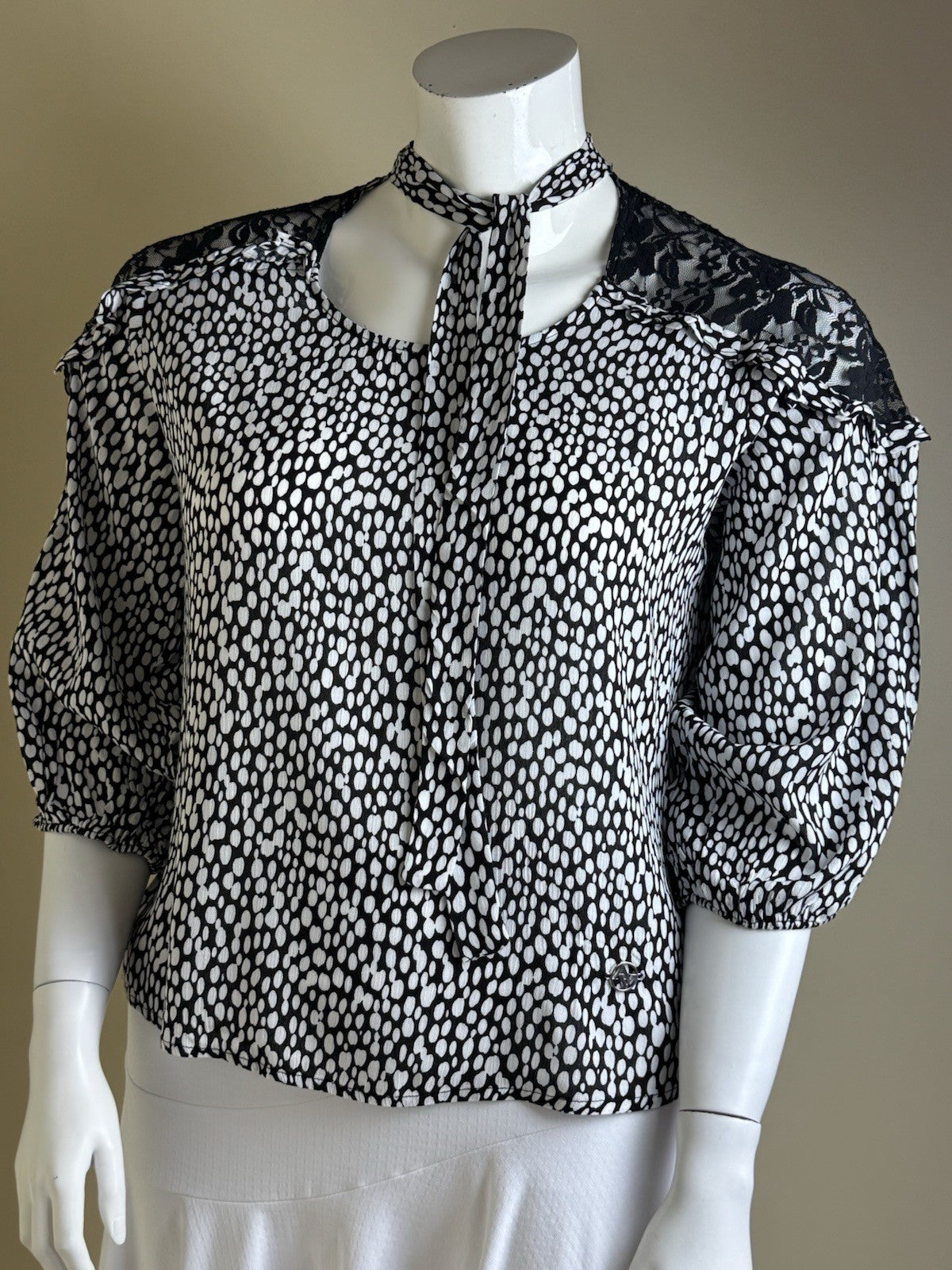 Adrienne Vittadini Women's Black White Long Sleeves Blouse Size XL.  (B.187)