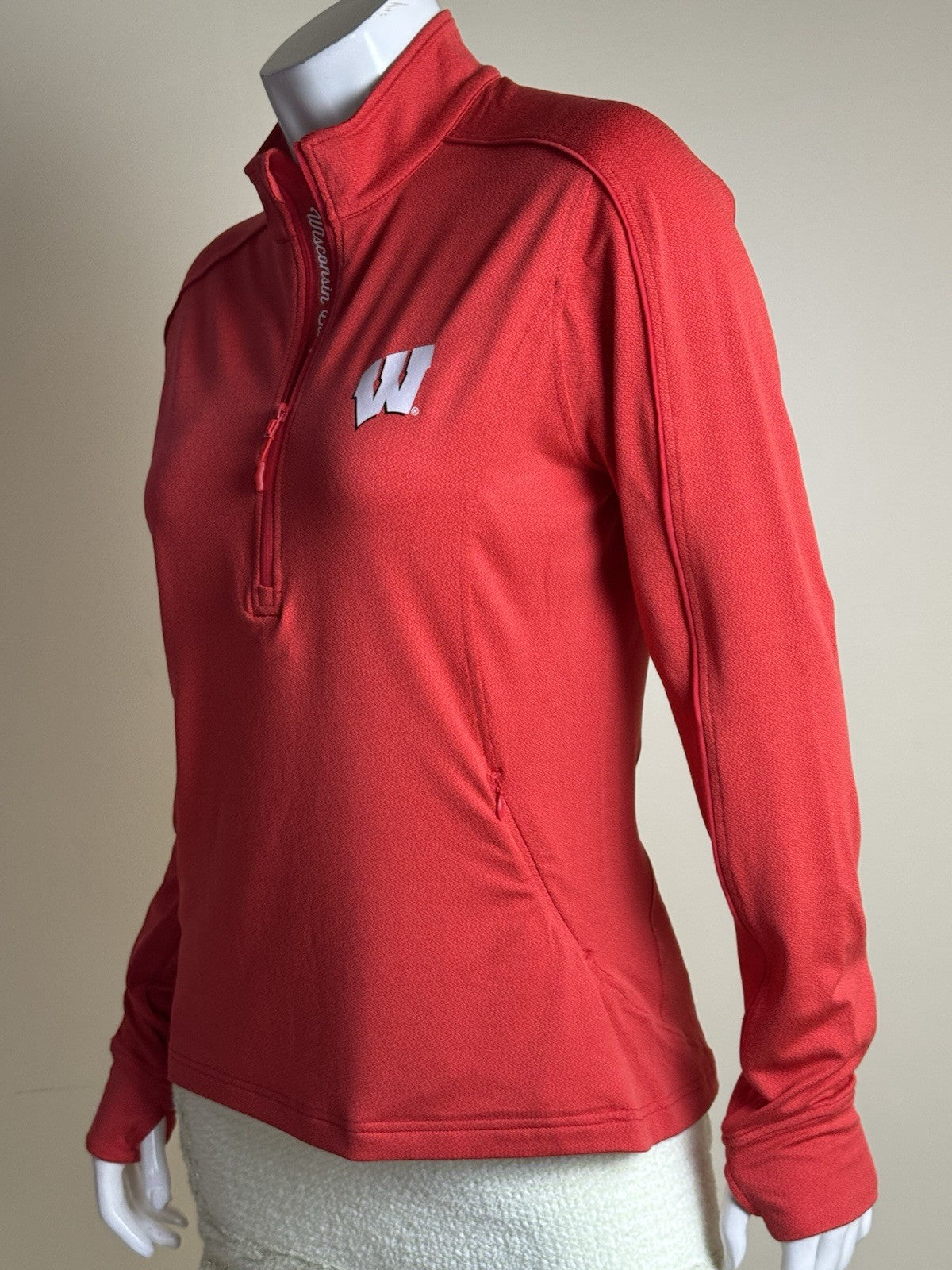 LeverWear Women's Wisconsin Badgers Logo Sweatshirt Sz M.   (B.163)