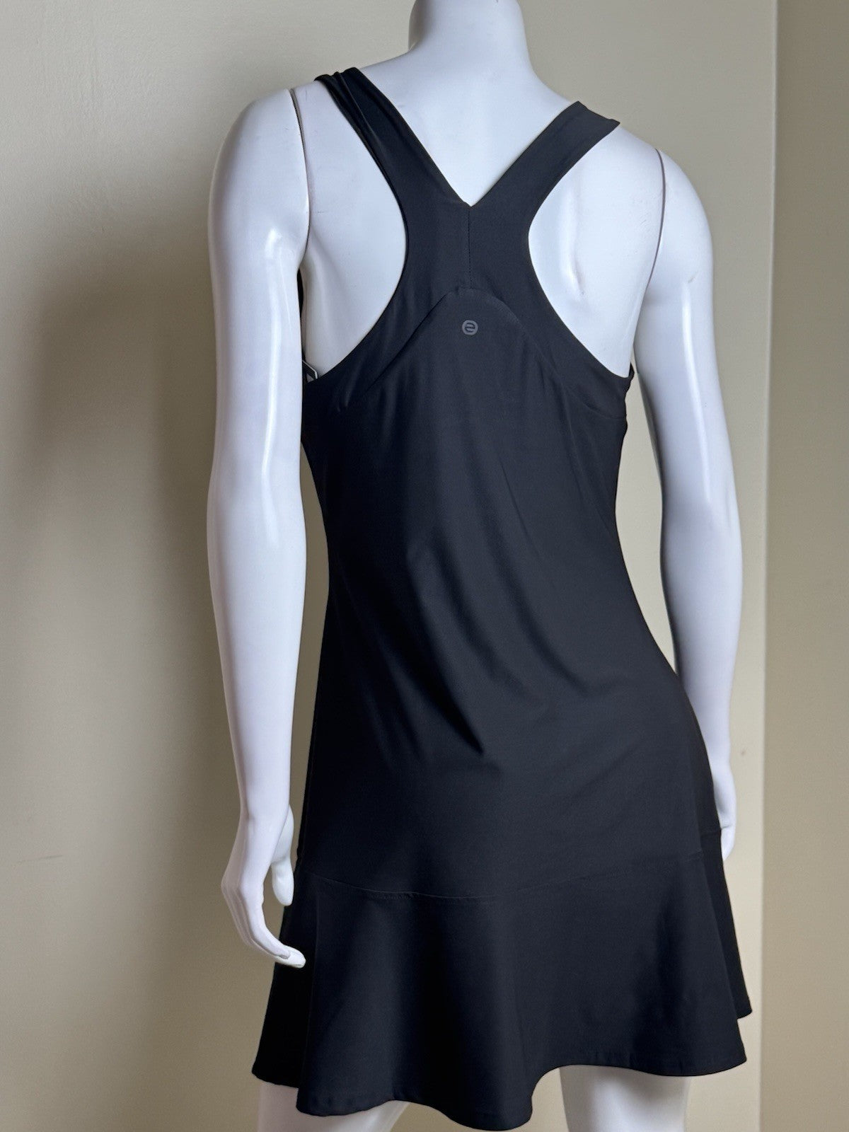 Etonic Women’s Dress Tennis Athletic Mini Activewear Racerback Sz L.  (B.175)