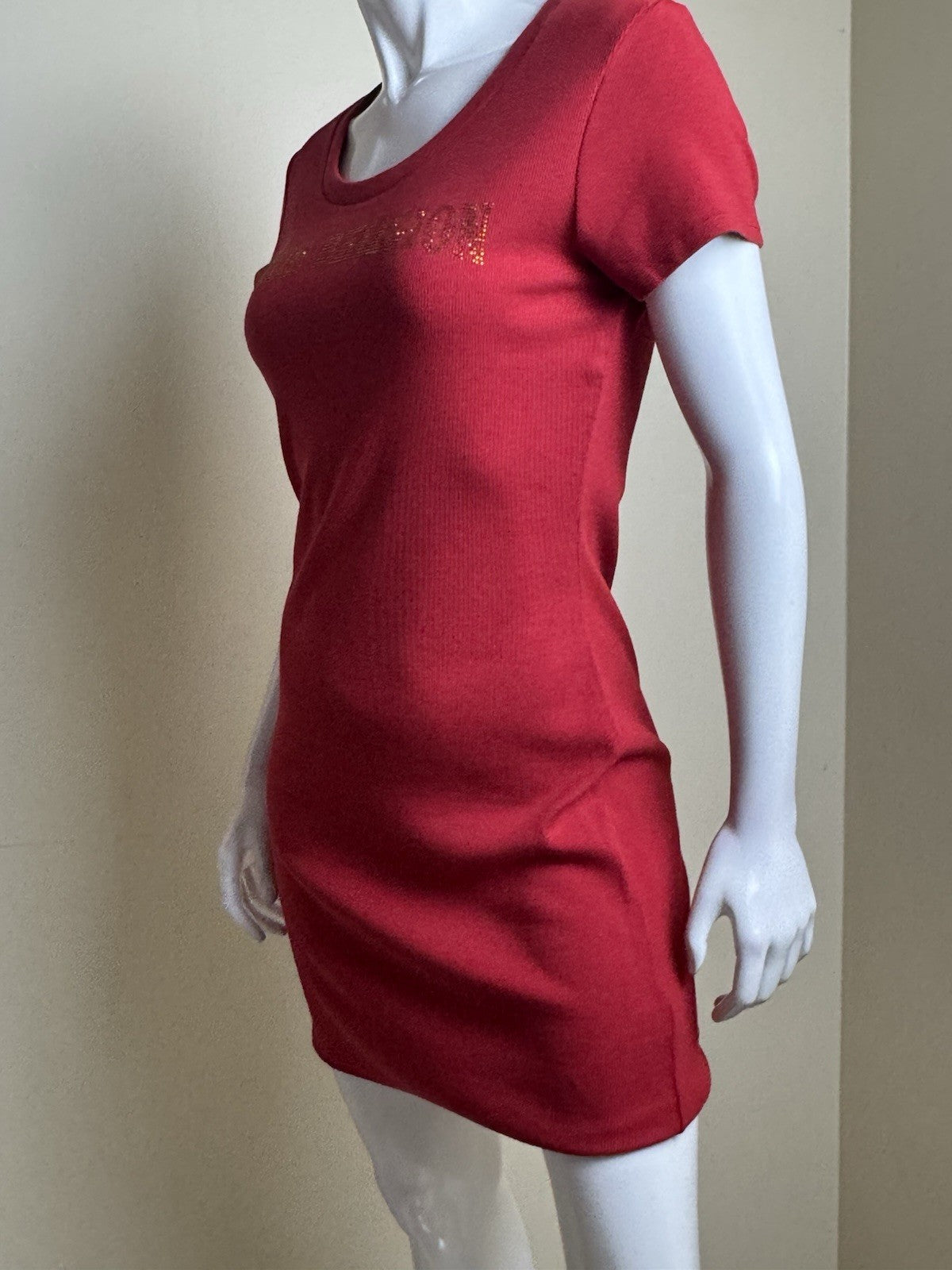 $109 True Religion Red Rhinestone Logo Dress Size XL.    (B.082)