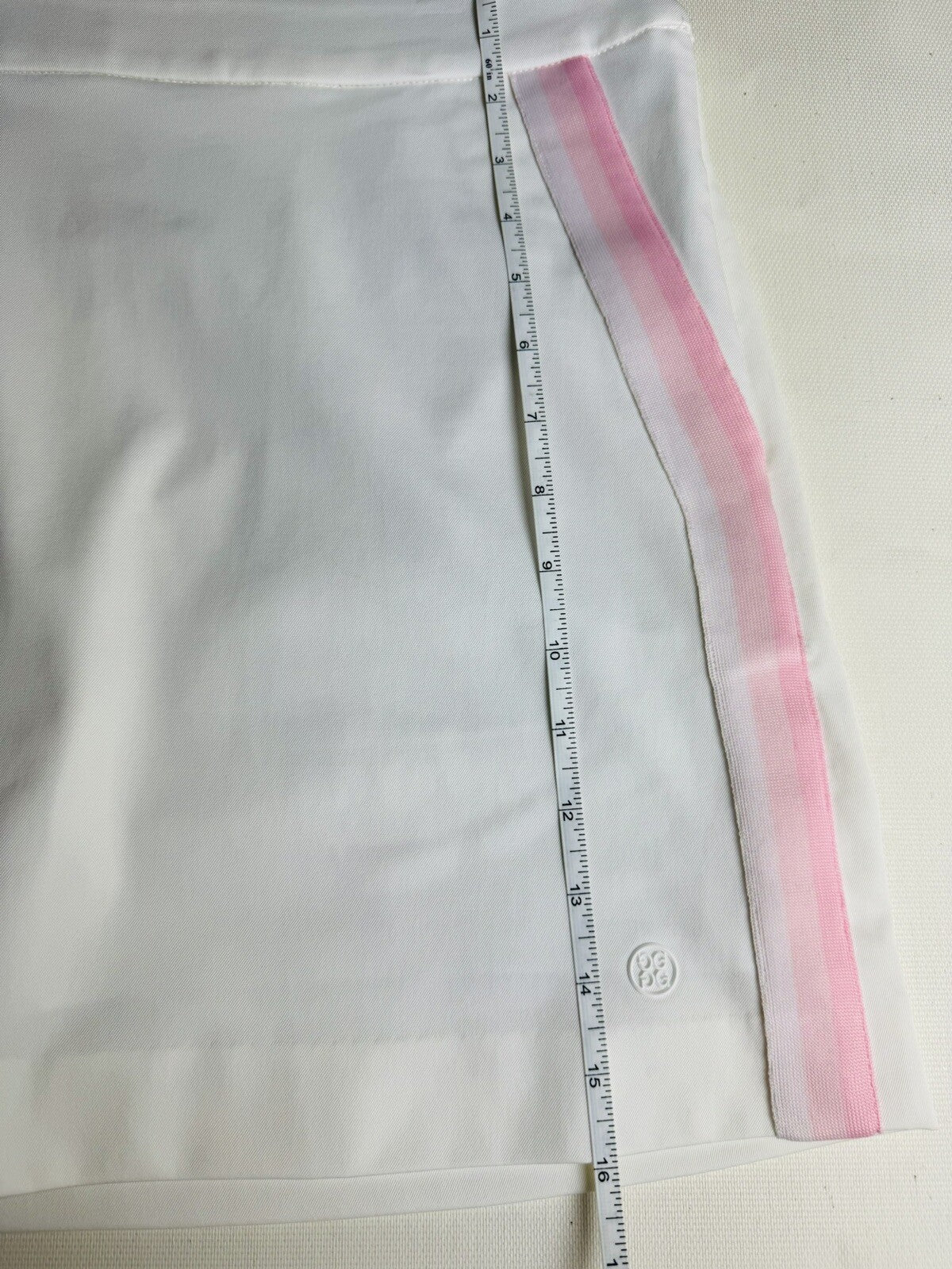 $145 G/FORE  Women’s White Golf Tennis Skirt Skort Sz 10. (B.48)