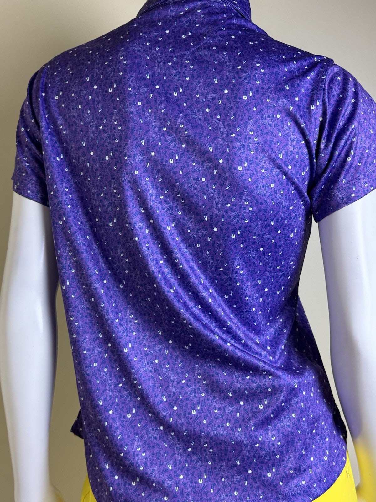 Elliott Collection Women’s Golf Polo Shirt Size XL.      (B.159)