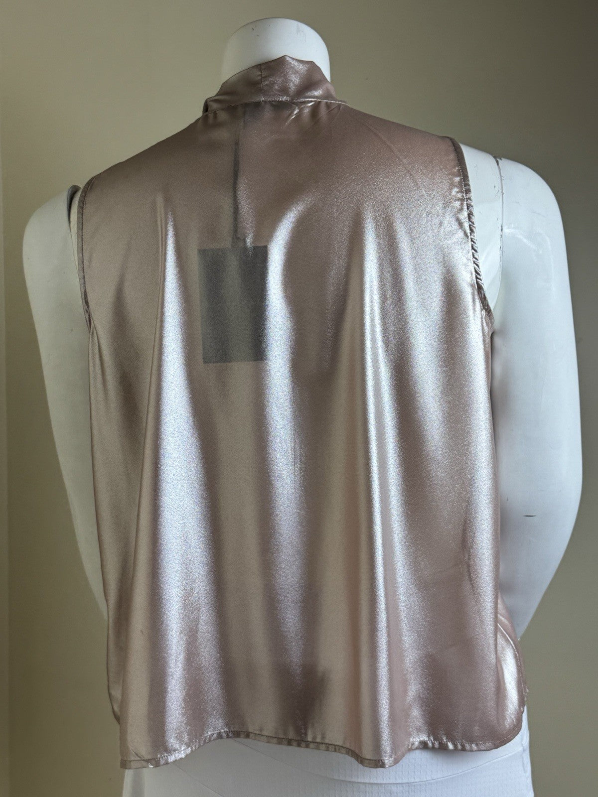 A Love Story Women's Metallic Foil Material Blouse Sz XL.      (B.187)