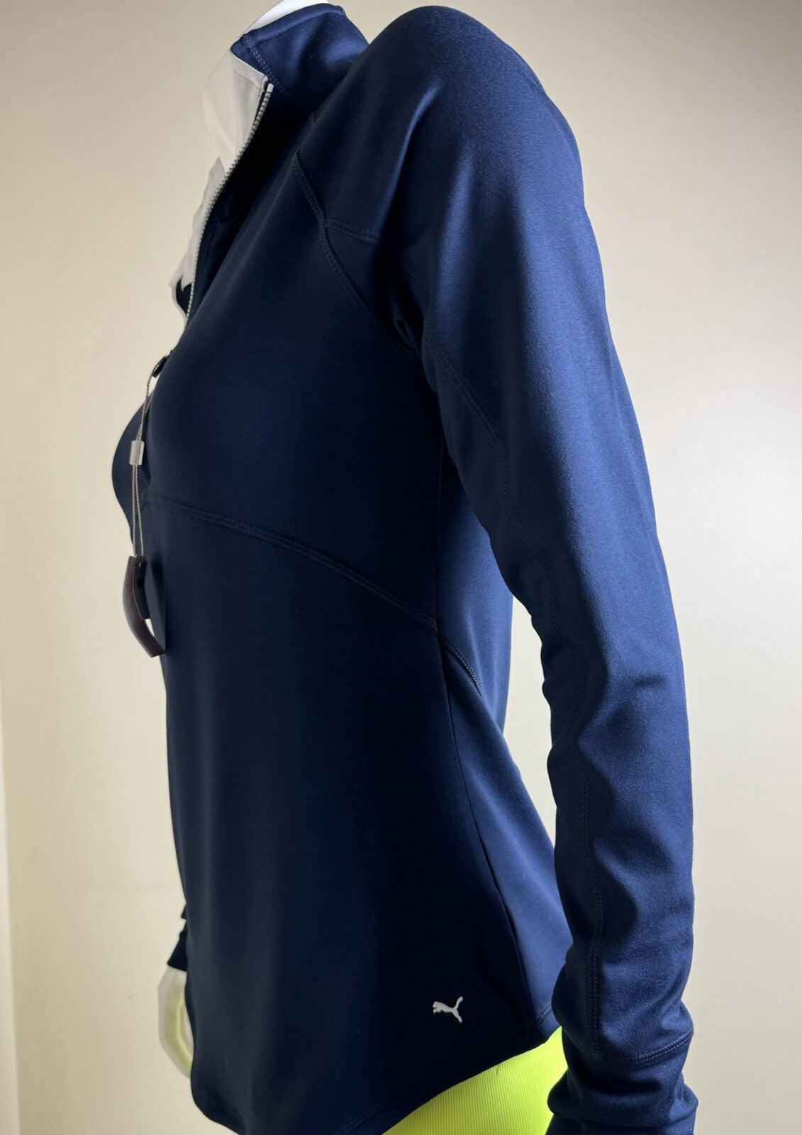 Puma Women's Half Zip Pullover Sweatshirt Size S.   (B.103/2)