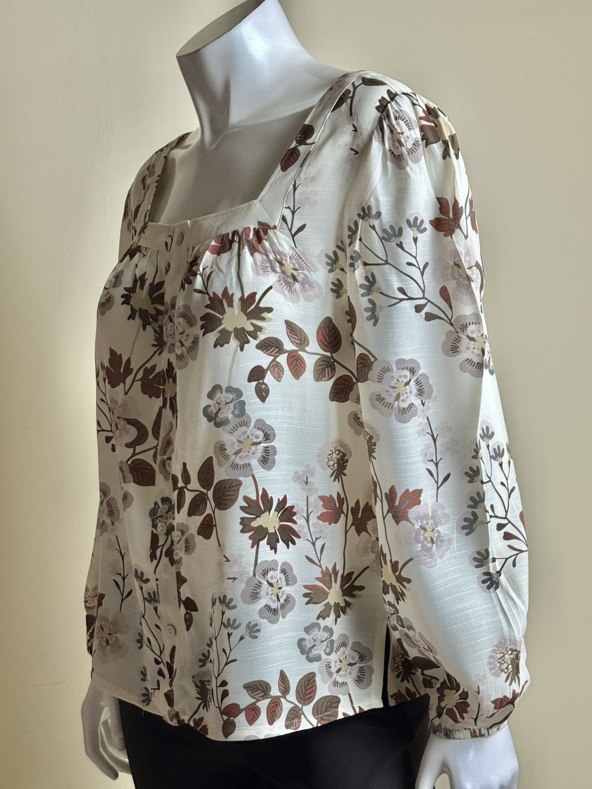 $148 Spartina 449 Women’s Golf Long Sleeve Blouse Sz M.      (B.181)