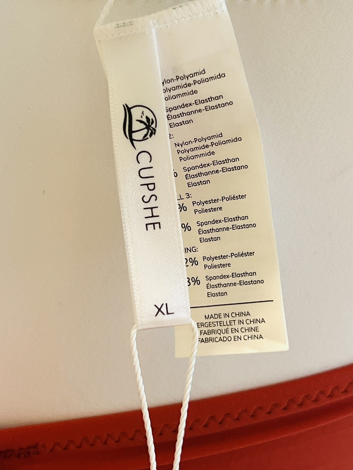 Cupshe Bathing suit One Pc Swimsuit Women’s Sz XL swimwear Black,Vermilion