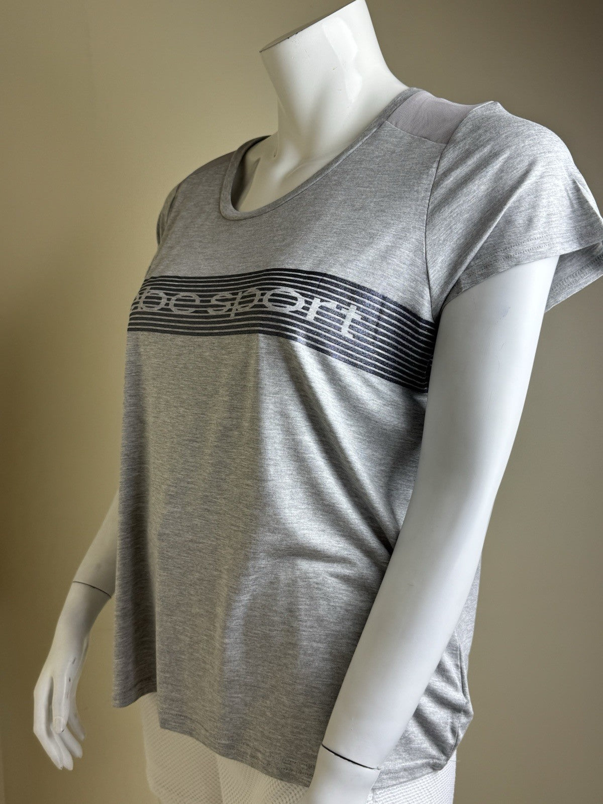 $44 bebe Women’s T-shirt Gray Bebe Logo Sz XL      (B.027)