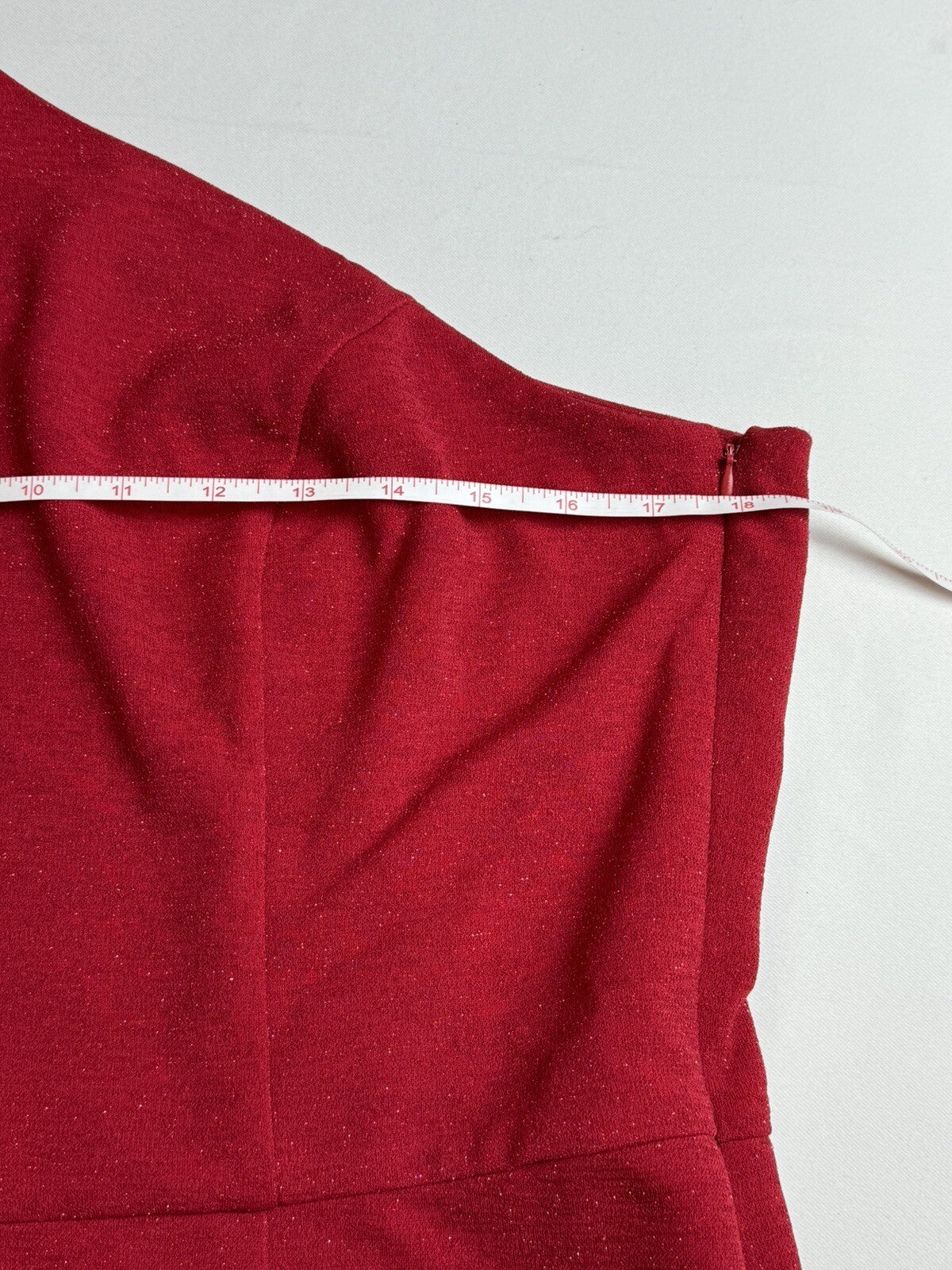 Shelby Nites One Shoulder Red Dress Sz 16.    (71)