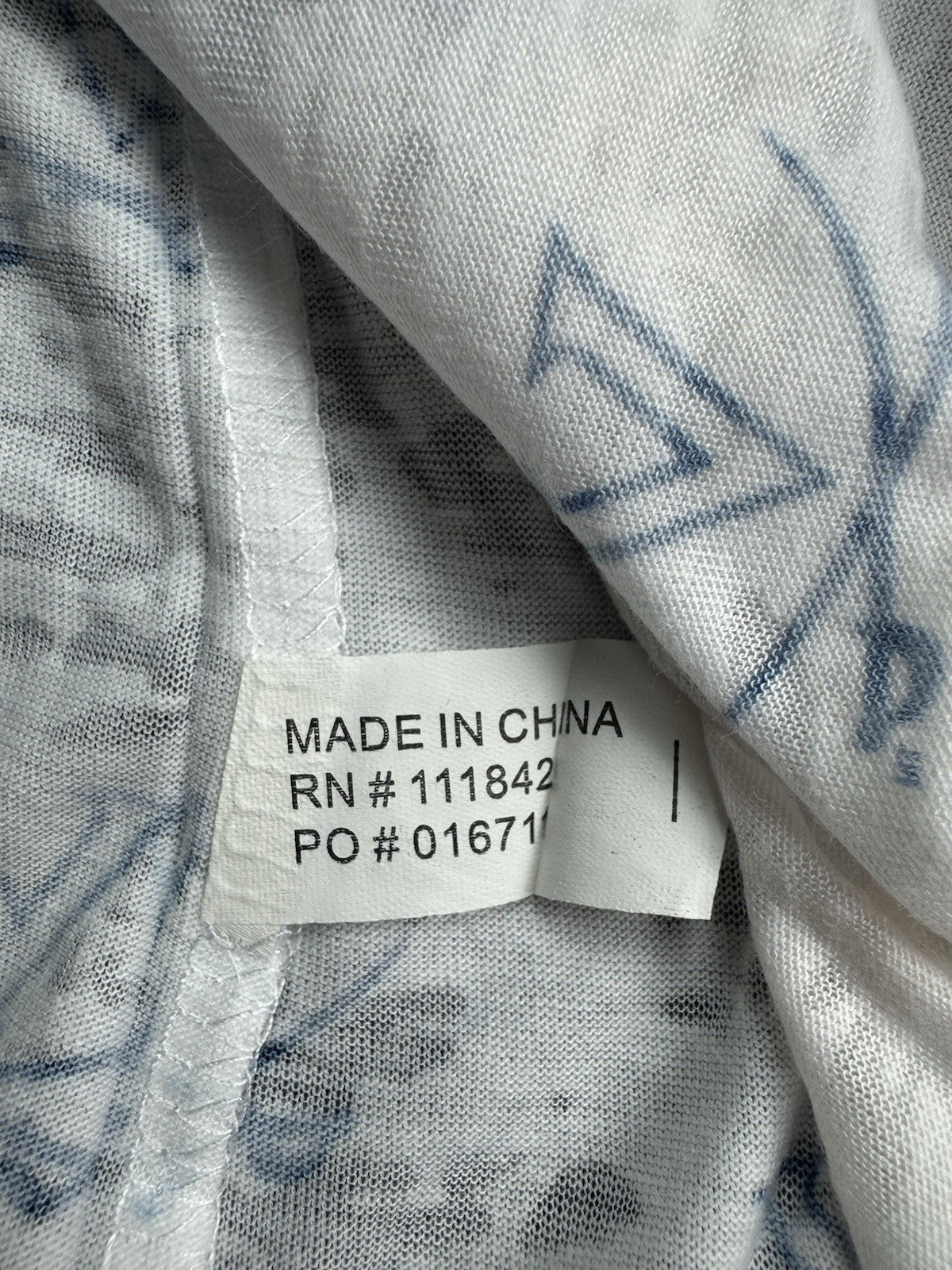 LeverWear Women's Virginia Logo shirt Sz M   (B.170)