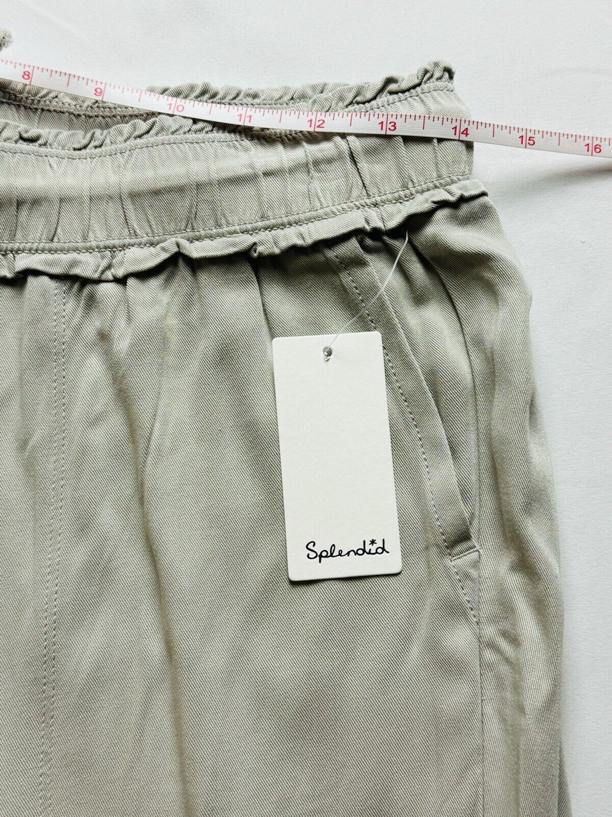 $148 Splendid Women's Beige Drawstring Pants Size M. (B.79)