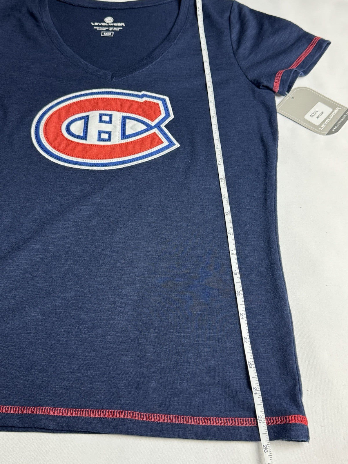 LeverWear Women's Canadiens Logo shirt Sz M   (B.170)