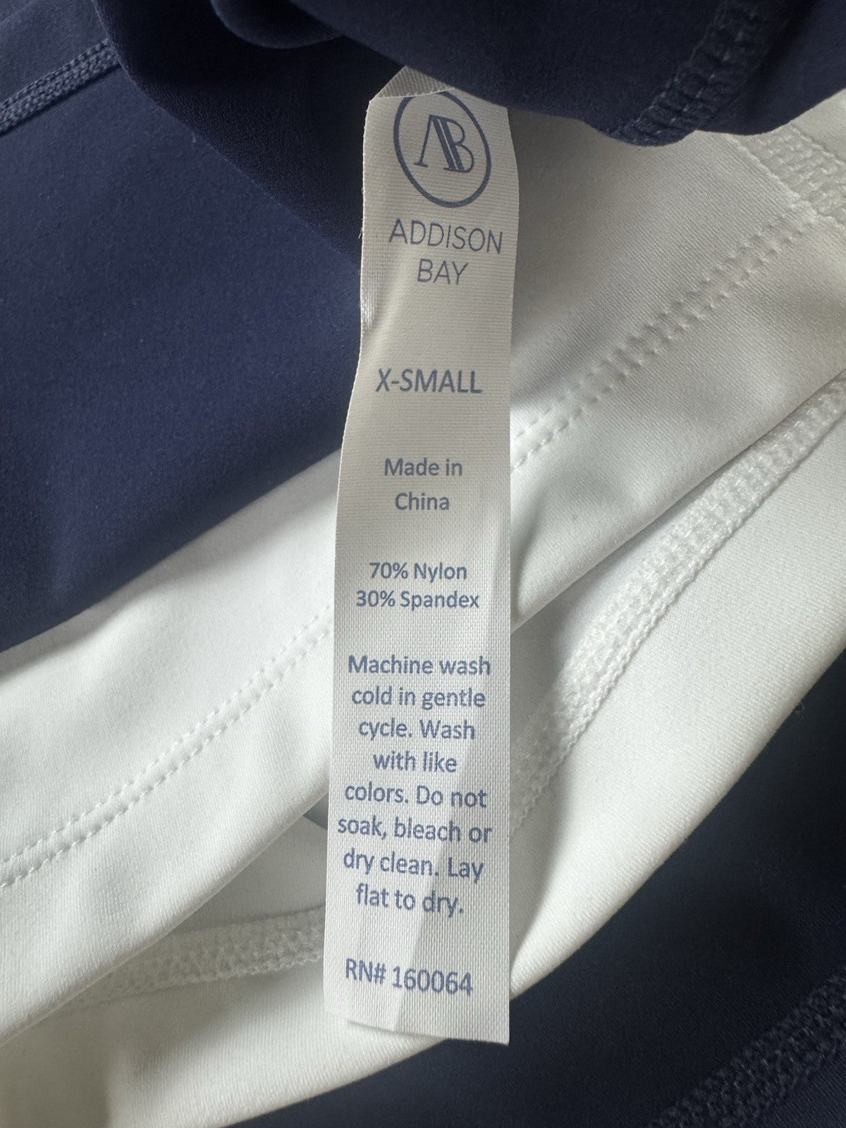 Addison Bay Women’s Skort Skirt Sz S.     (B.158)