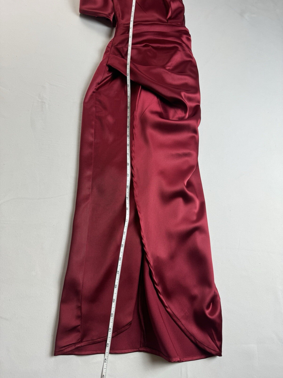 CUPSHE Women’s Red Satin One Shoulder Dress Sz S       (B.107)