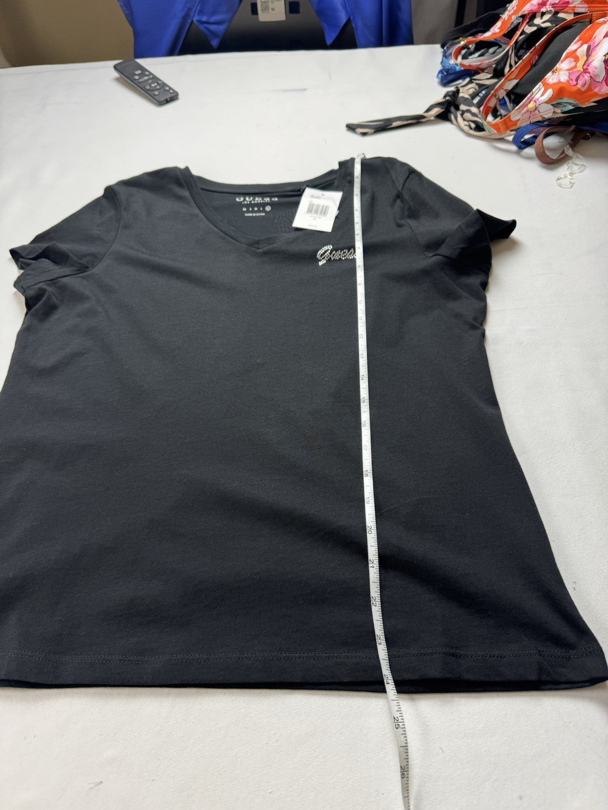 Guess Women’s Embroidery Wings Shirt Sz XL. (B.150)