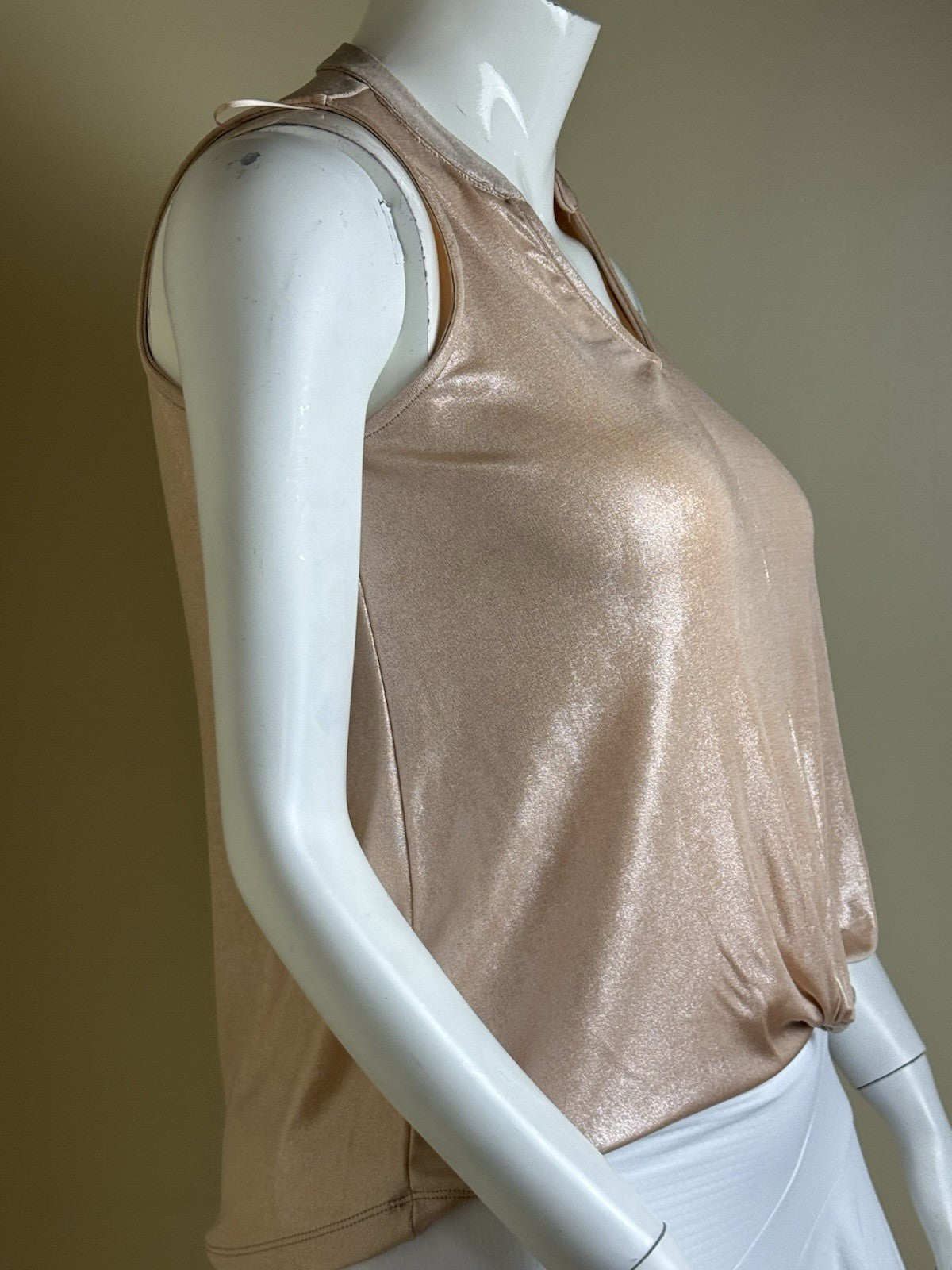 THE LINE OF STYLE Women’s Satin Blouse Sz L. (B.187)