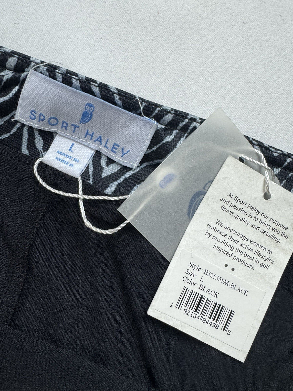 Sport Haley Women’s Golf Skirt Skort Sz L.      (B.145)