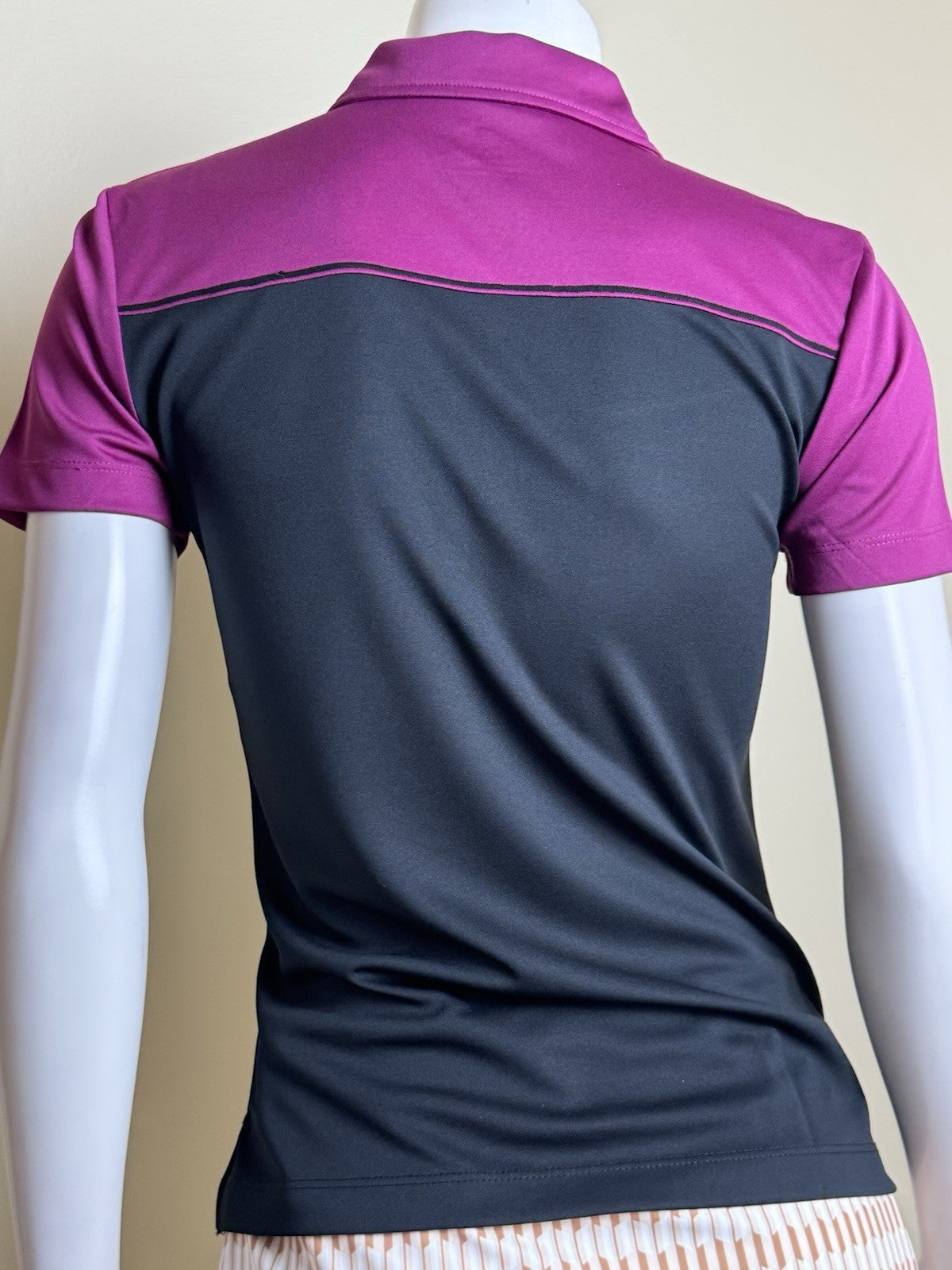 Monterey Club Women's Golf Shirt Short Sleeve Sz S      (B.037)