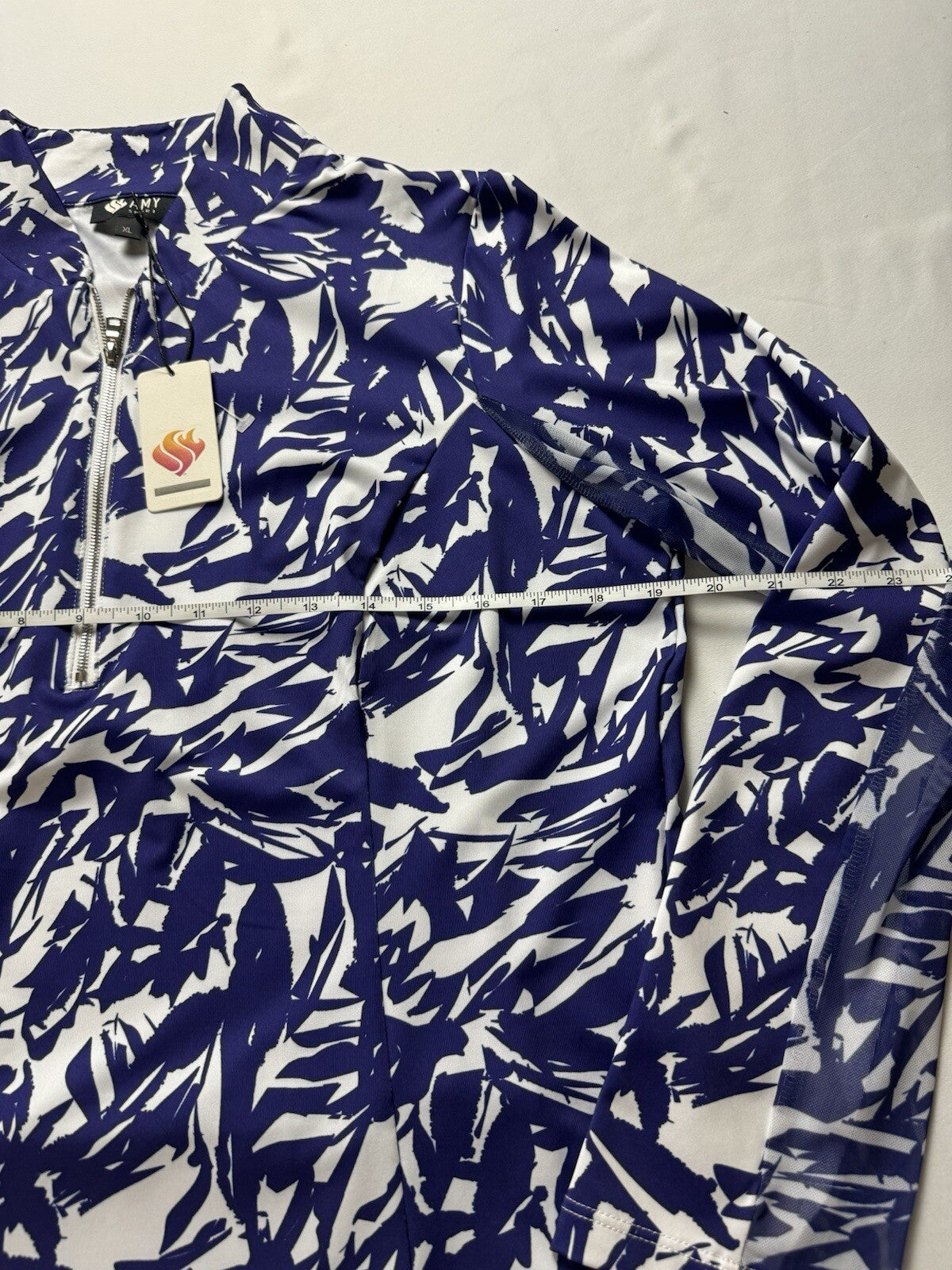 Amy Sport Women's Golf Long Sleeve Shirt Sz XL.     (B.111)